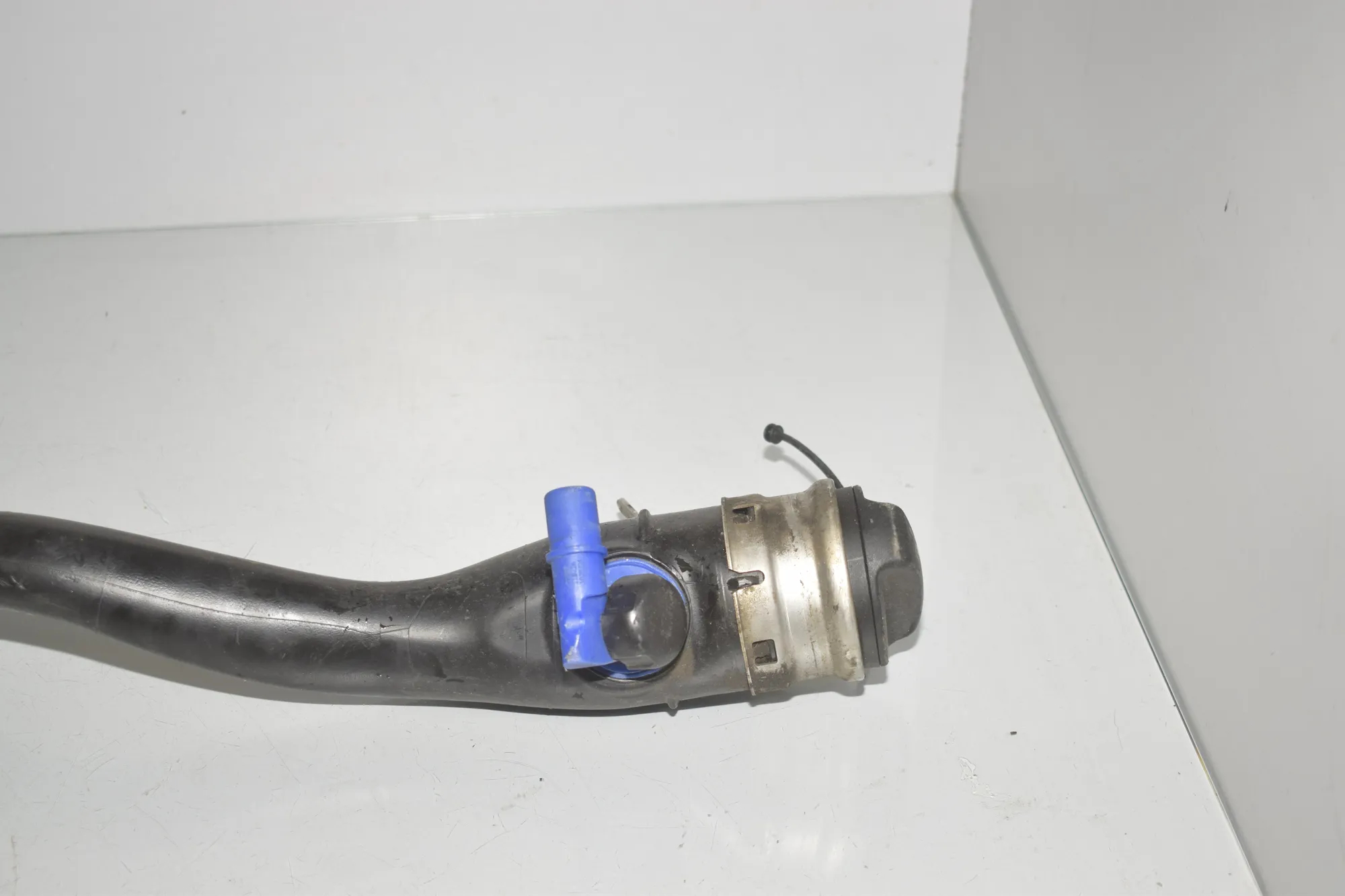 Fuel Tank Pipe – OEM 7300504 · BMW 2 Gran Tourer (F46) 220 d xDrive 2016 – 3