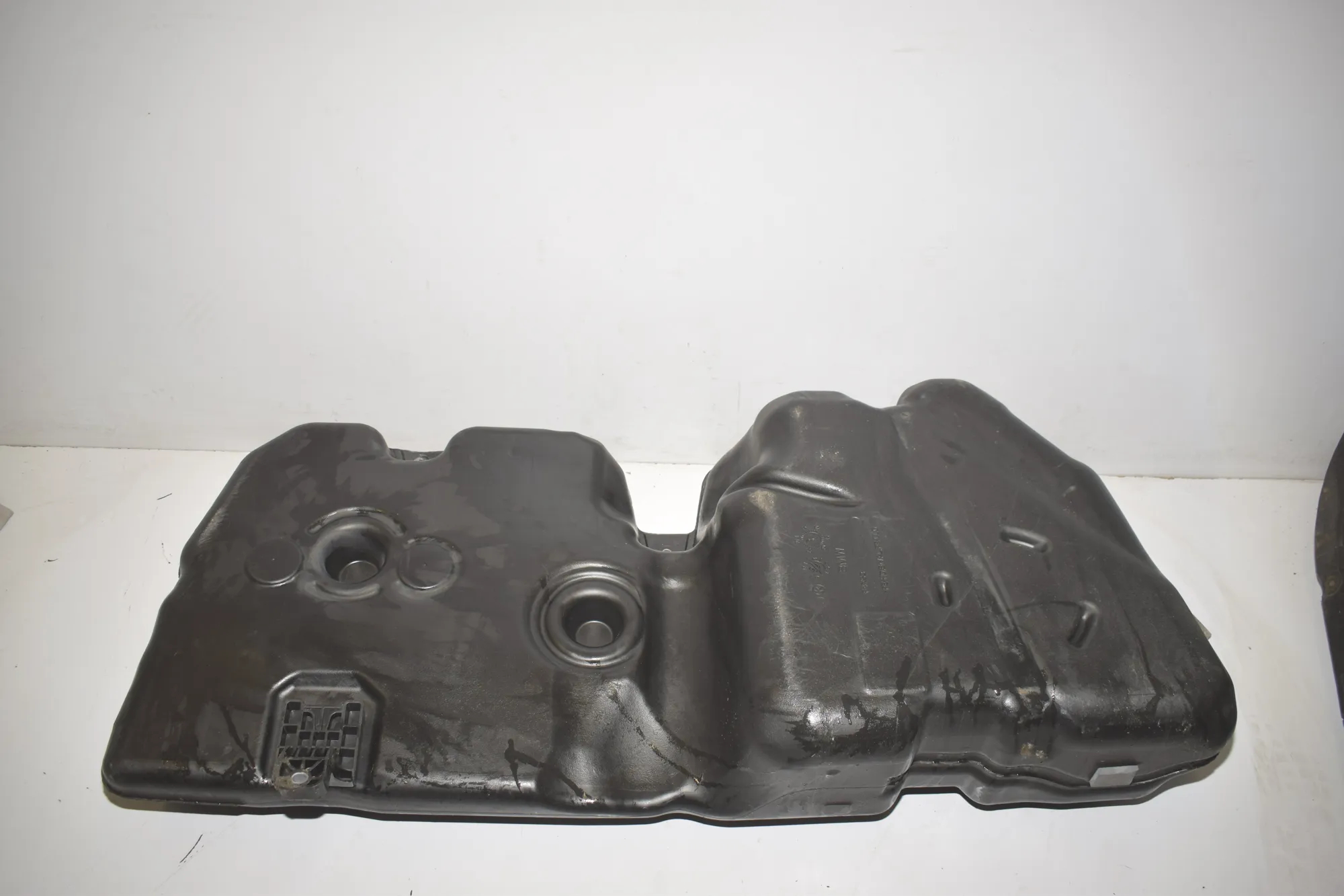 Fuel Tank – OEM 7300382 · BMW 2 Gran Tourer (F46) 220 d xDrive 2016 – 3