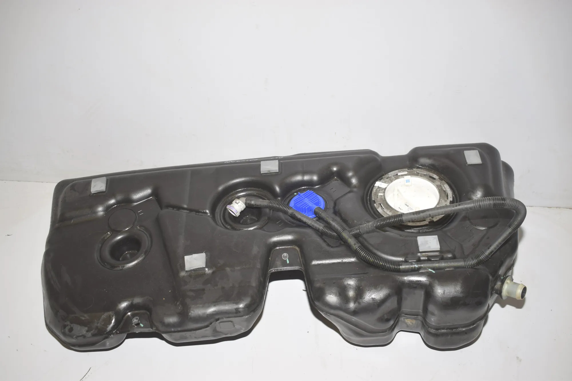 Fuel Tank – OEM 7300382 · BMW 2 Gran Tourer (F46) 220 d xDrive 2016