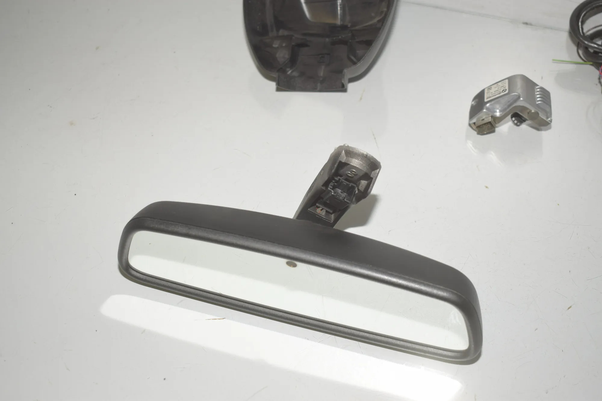 Front Camera – OEM 9252819 · BMW 5 Touring (F11) 530 d xDrive 2011 – 4