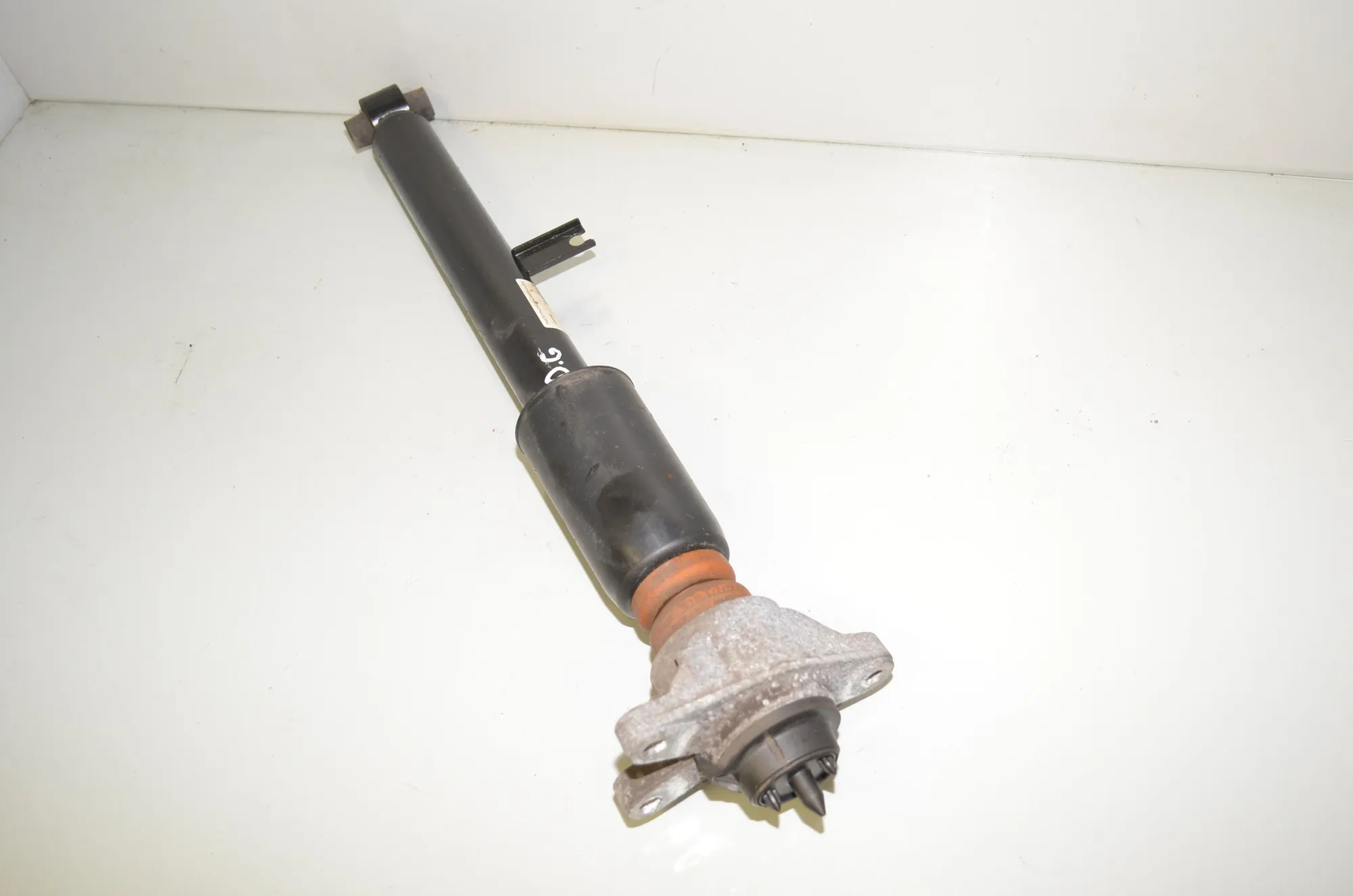 Rear Right Shock Absorber – OEM 6879317 · BMW 3 Touring (G21) (2019 - -) 320 d 2020 – 3