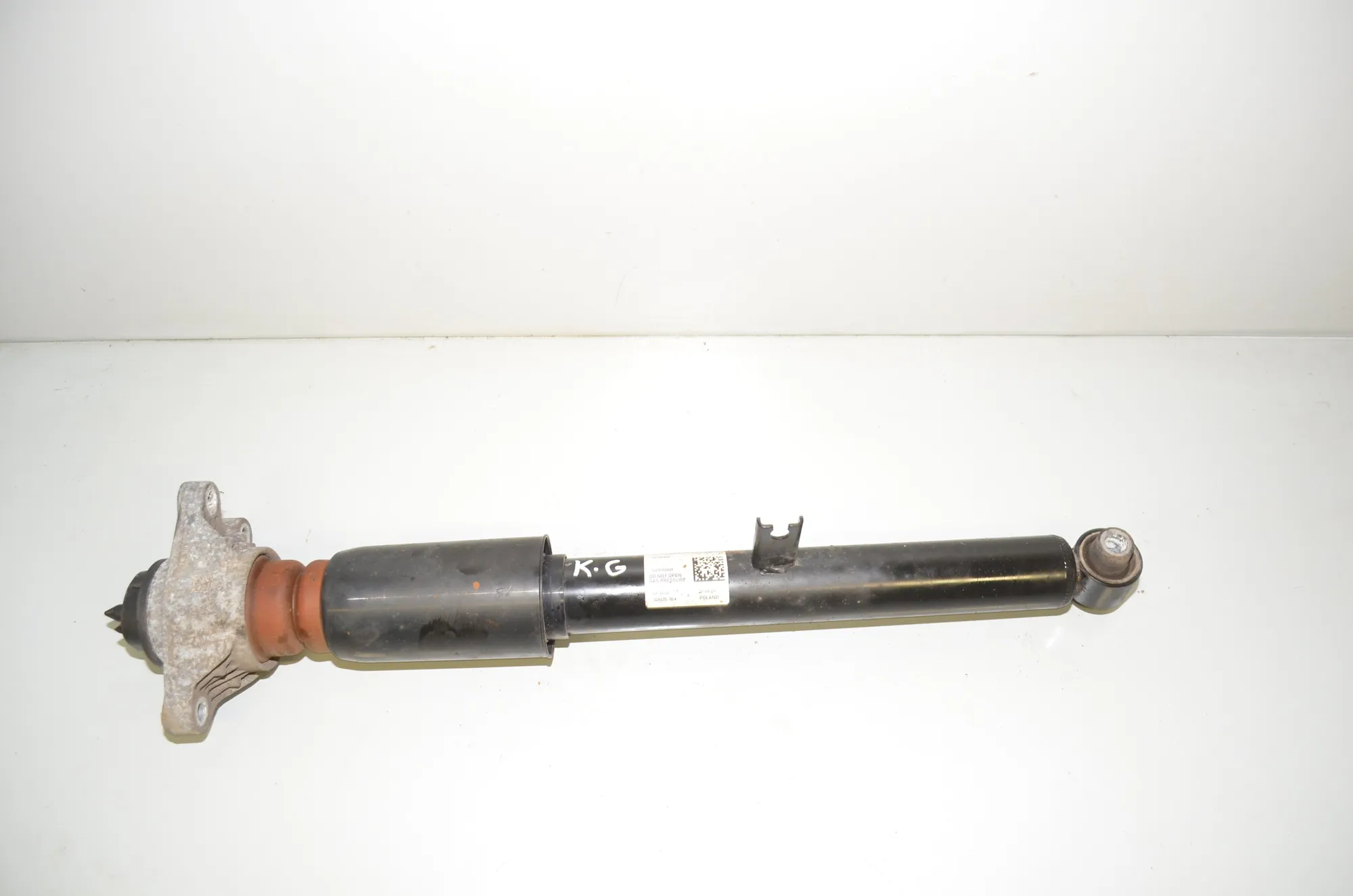 Rear Left Shock Absorber – OEM 6879317 · BMW 3 Touring (G21) (2019 - -) 320 d 2020 – 2