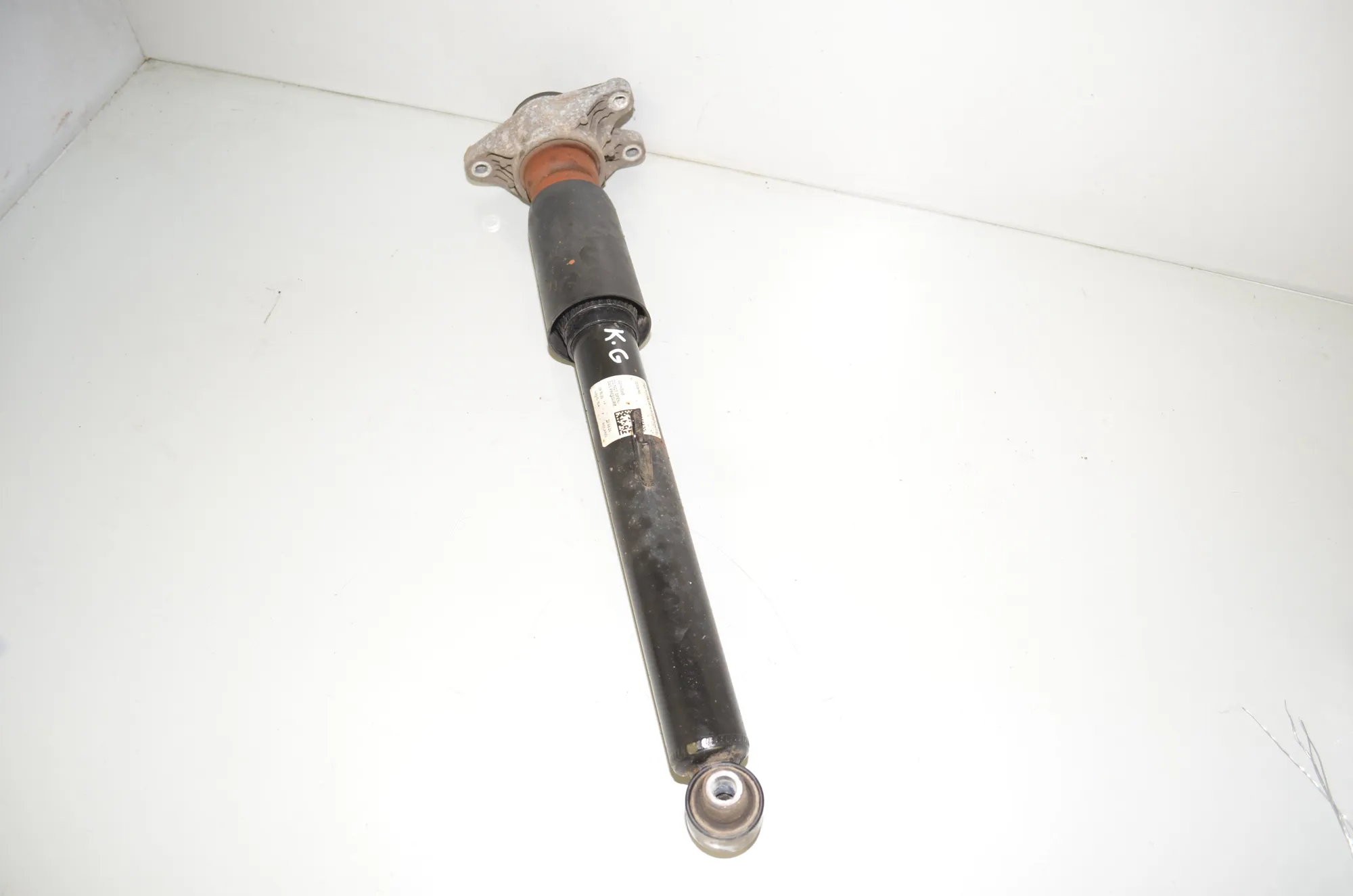 Rear Left Shock Absorber – OEM 6879317 · BMW 3 Touring (G21) (2019 - -) 320 d 2020 – 3