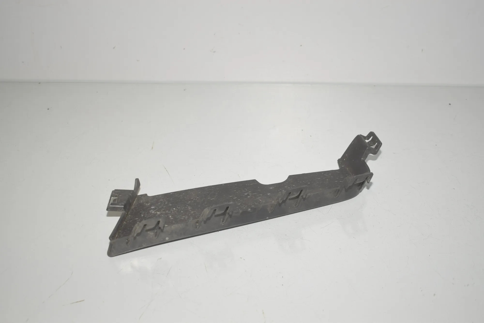 Other Front Bumper Parts – OEM 8076730 · BMW 4 Coupe (G22, G82) BMW 4 Coupe (G22, G82) 420 i 2020 – 3