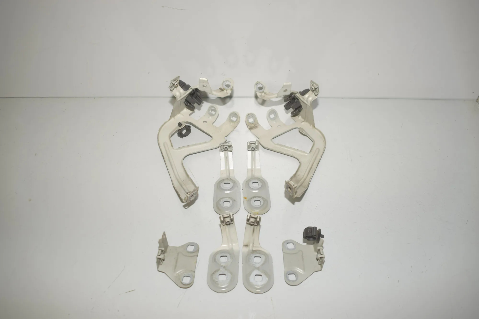 Front Right Fender Holder – OEM 7207209 · BMW 5 (F10) 535 d 2012