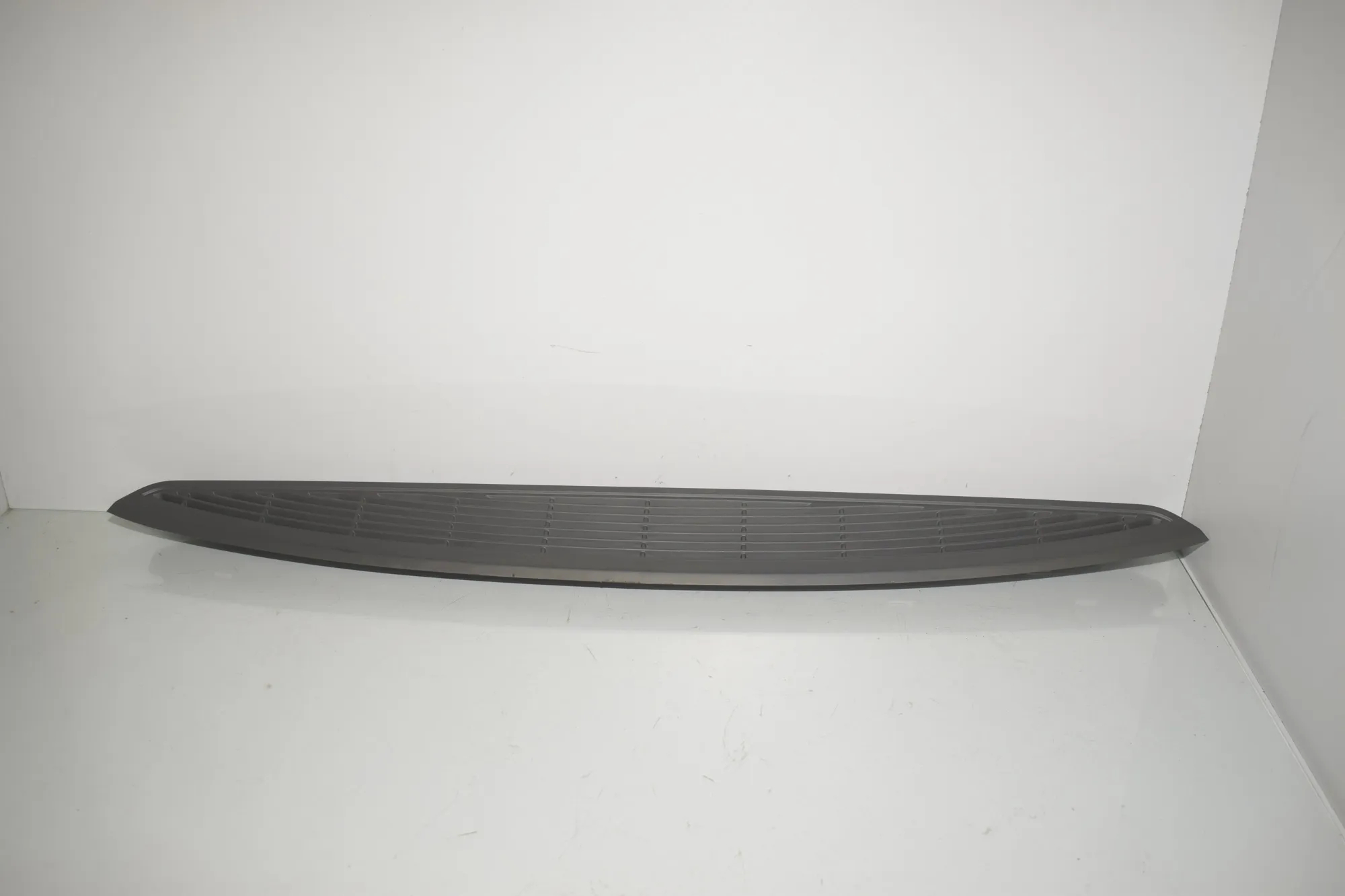 Rear Parcel Shelf Grill – OEM 9116274 · BMW 5 (F10) 535 d 2012