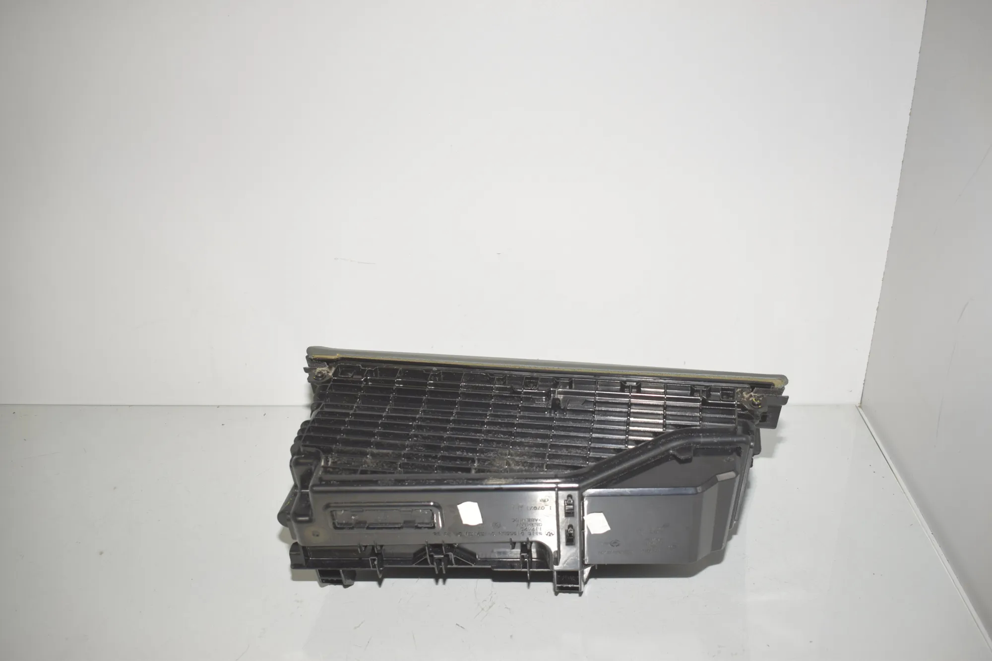 Glove Compartment – OEM 9192994 · BMW 5 (F10) 535 d 2012 – 4