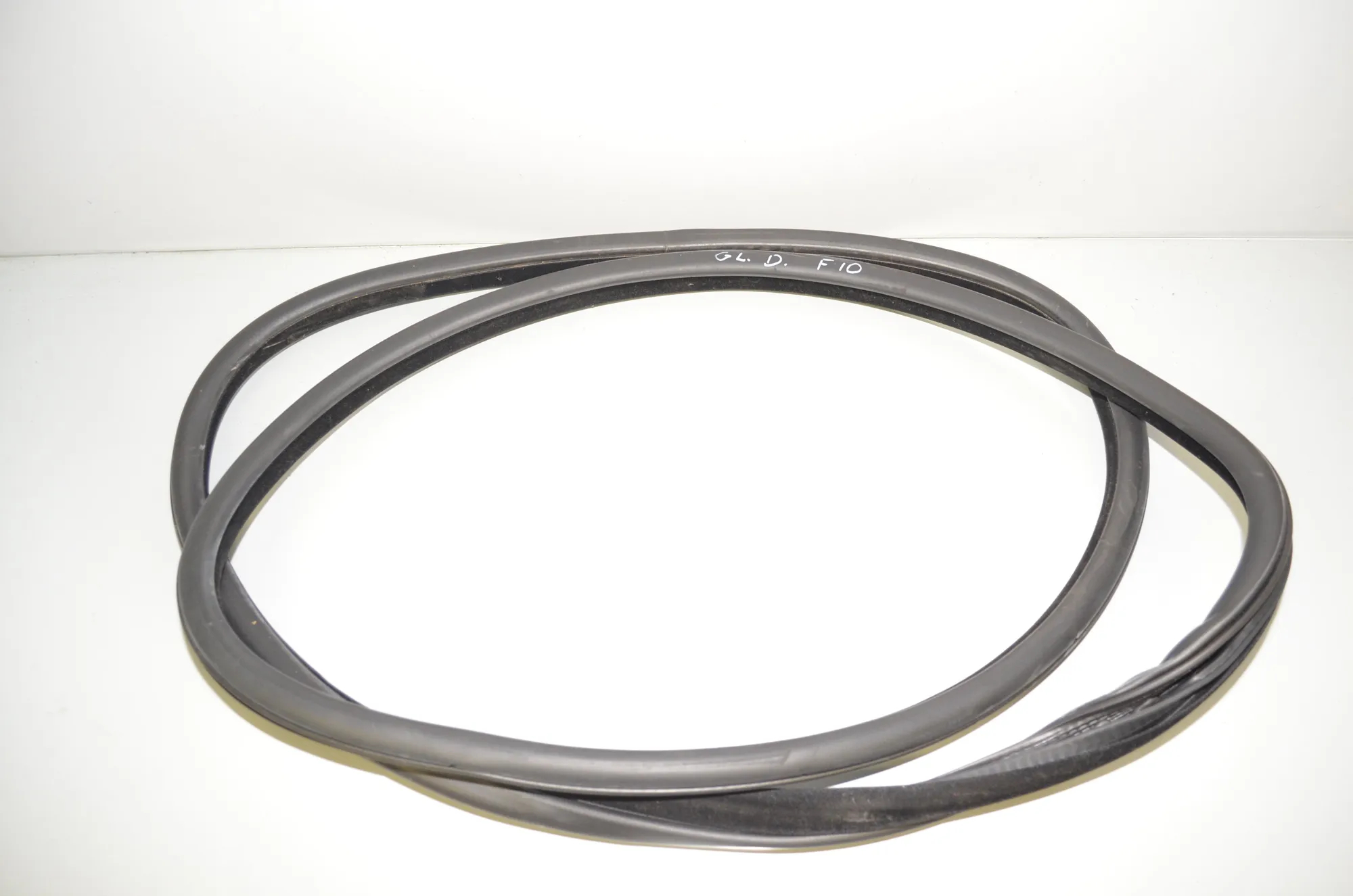 Rear Right Door Seal Rubber – OEM 7182287 · BMW 5 (F10) 535 d 2012