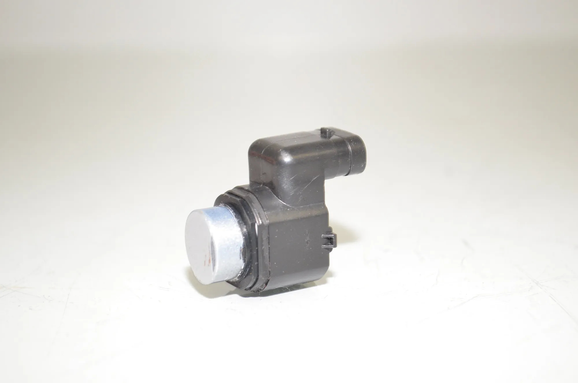 PDC Parking Sensor – OEM 987066476 · BMW 5 (F10) 535 d 2012 – 4