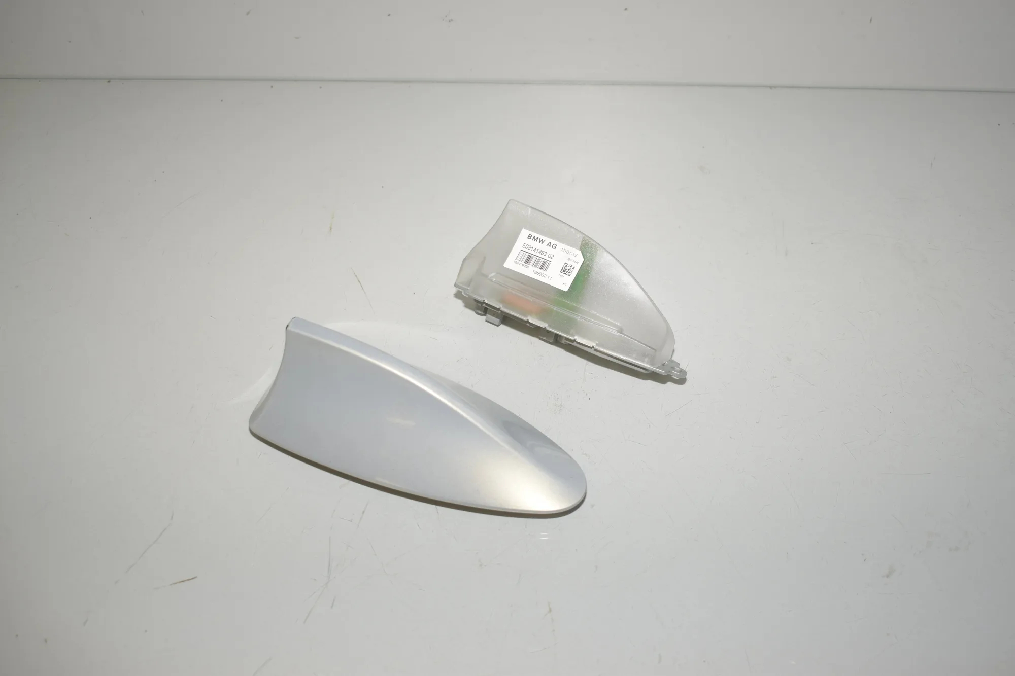 Antenna Trim – OEM 9184814 · BMW 5 (F10) 535 d 2012