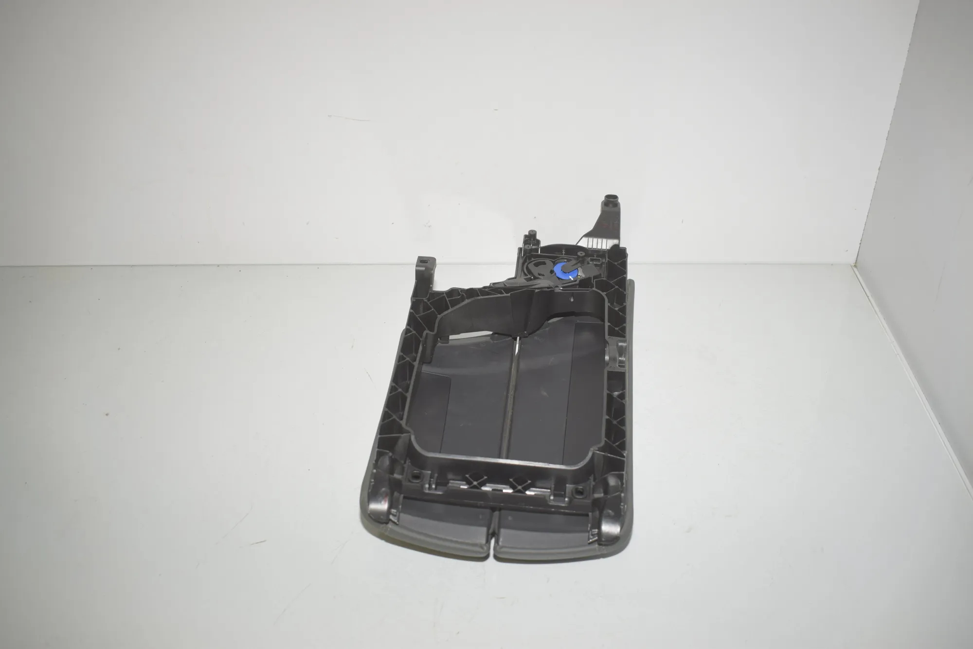 Center Console Trim – OEM 1600085 · BMW 5 (F10) 535 d 2012 – 5