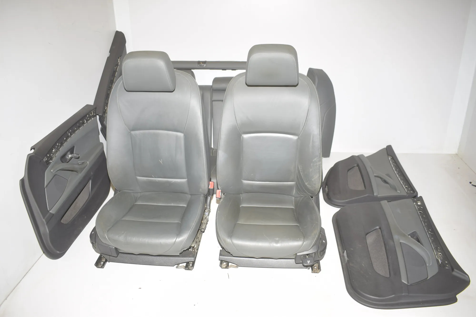 Seat set · BMW 5 (F10) 535 d 2012 – 4