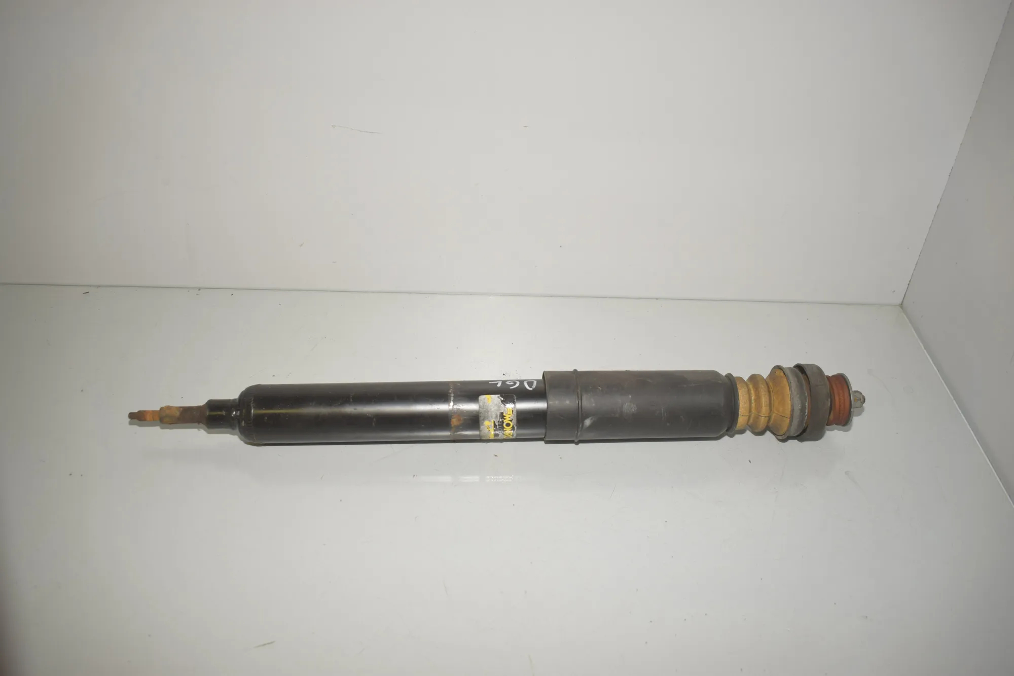 Rear Left Shock Absorber – OEM 6796161 · BMW 3 Cabrio (E93) 325 d 2010 – 4