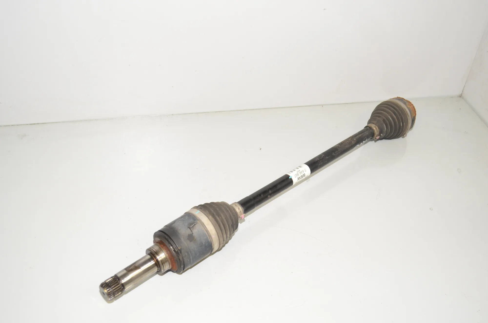 Rear Left Driveshaft – OEM 7646867 · BMW 2 Gran Tourer (F46) 220 d xDrive 2018 – 3