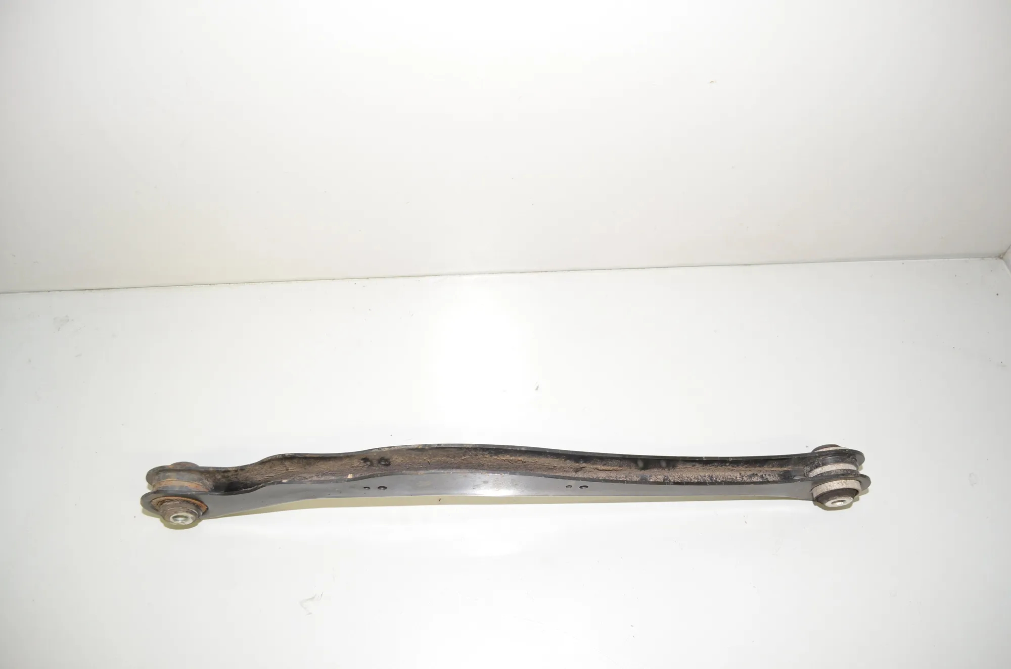 Rear Left Control Arm – OEM 6895885 · BMW 2 Gran Tourer (F46) 220 d xDrive 2018 – 4