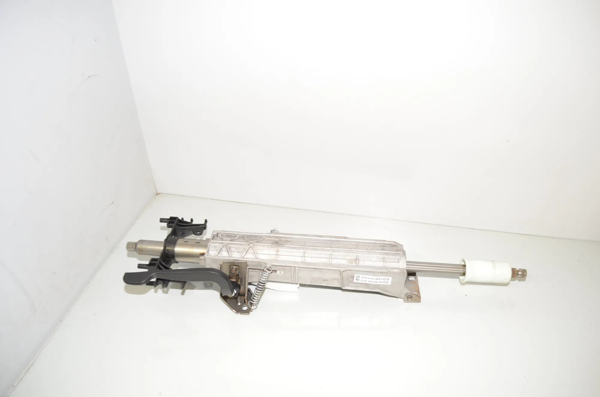 Steering Wheel Adjustment Mechanism – OEM 6876183 · BMW 2 Cabrio (F23) 218 i 2017 – 2