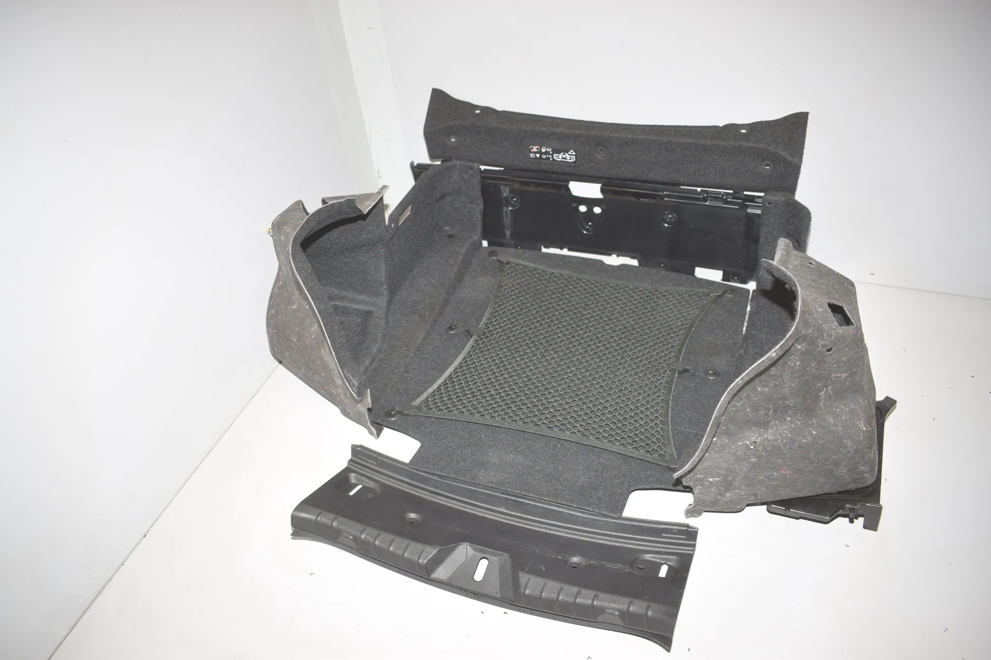 Trunk Trim Kit – OEM 7393387 · BMW 2 Cabrio (F23) 218 i 2017 – 3