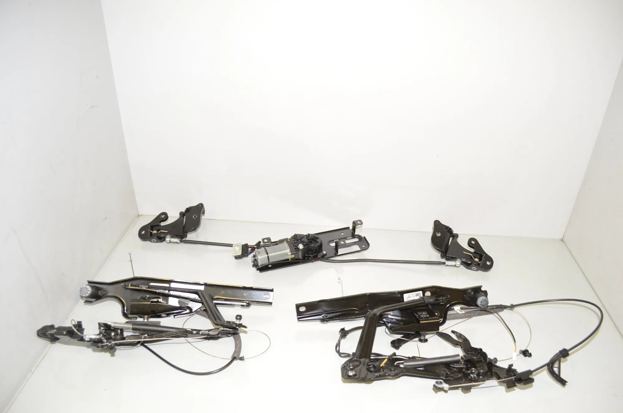 Other Roof Parts – OEM 7300958 · BMW 2 Cabrio (F23) 218 i 2017 – 2