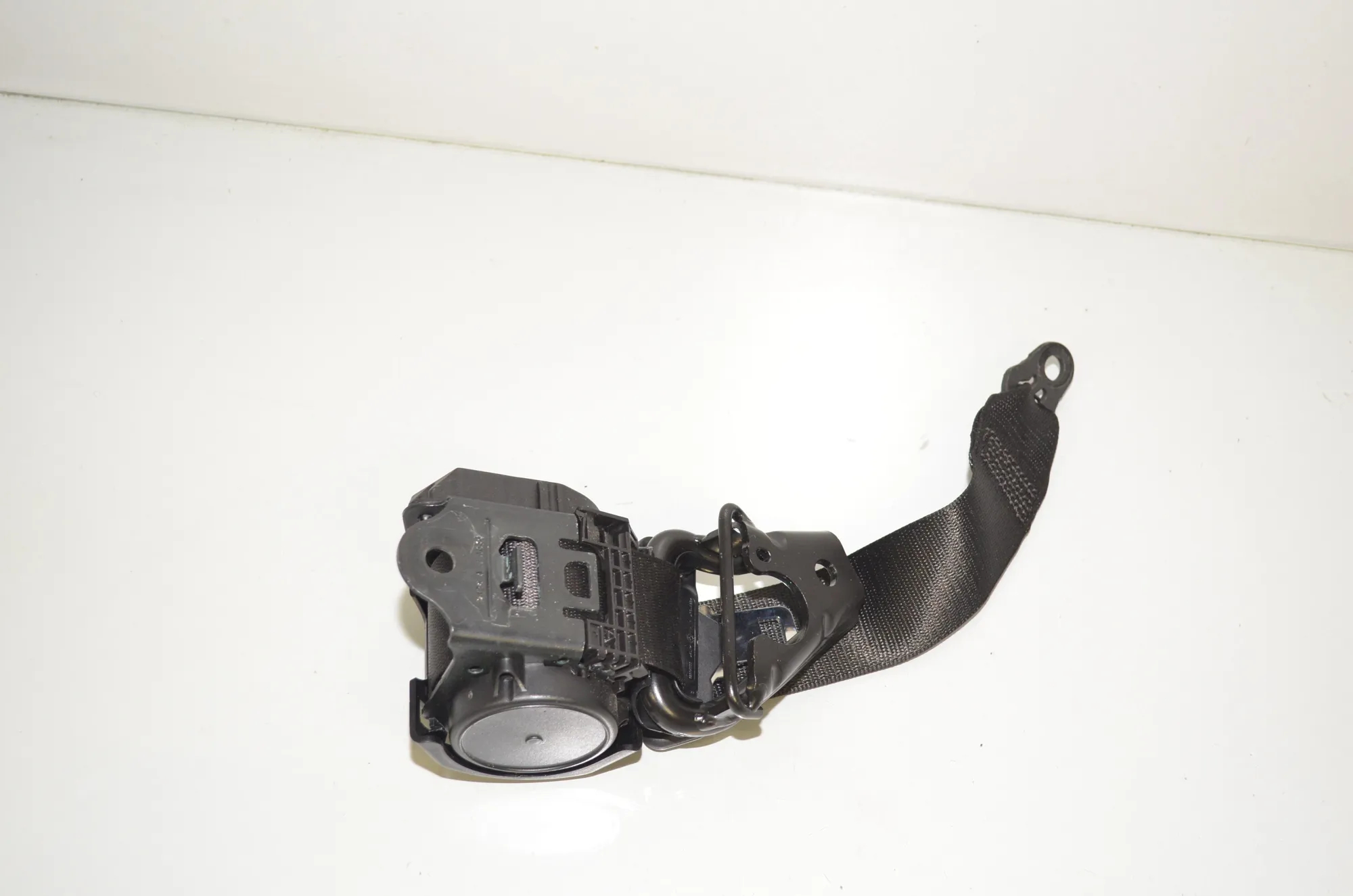 Rear Right Seatbelt – OEM 7293268 · BMW 2 Cabrio (F23) 218 i 2017 – 4