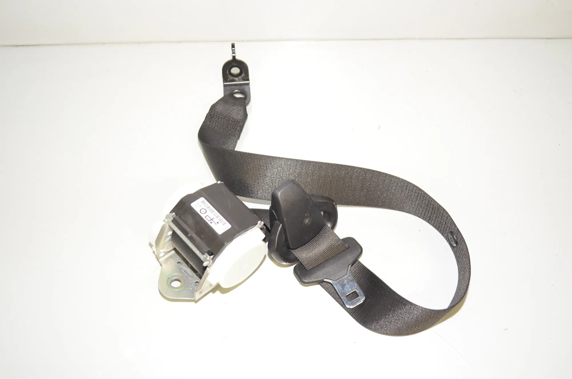 Front Right Seatbelt – OEM 7293272 · BMW 2 Cabrio (F23) 218 i 2017 – 3
