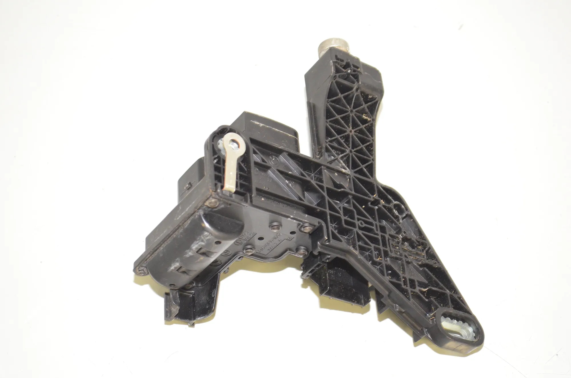 Power Distribution Unit – OEM 9356157 · BMW 2 Cabrio (F23) 218 i 2017 – 4
