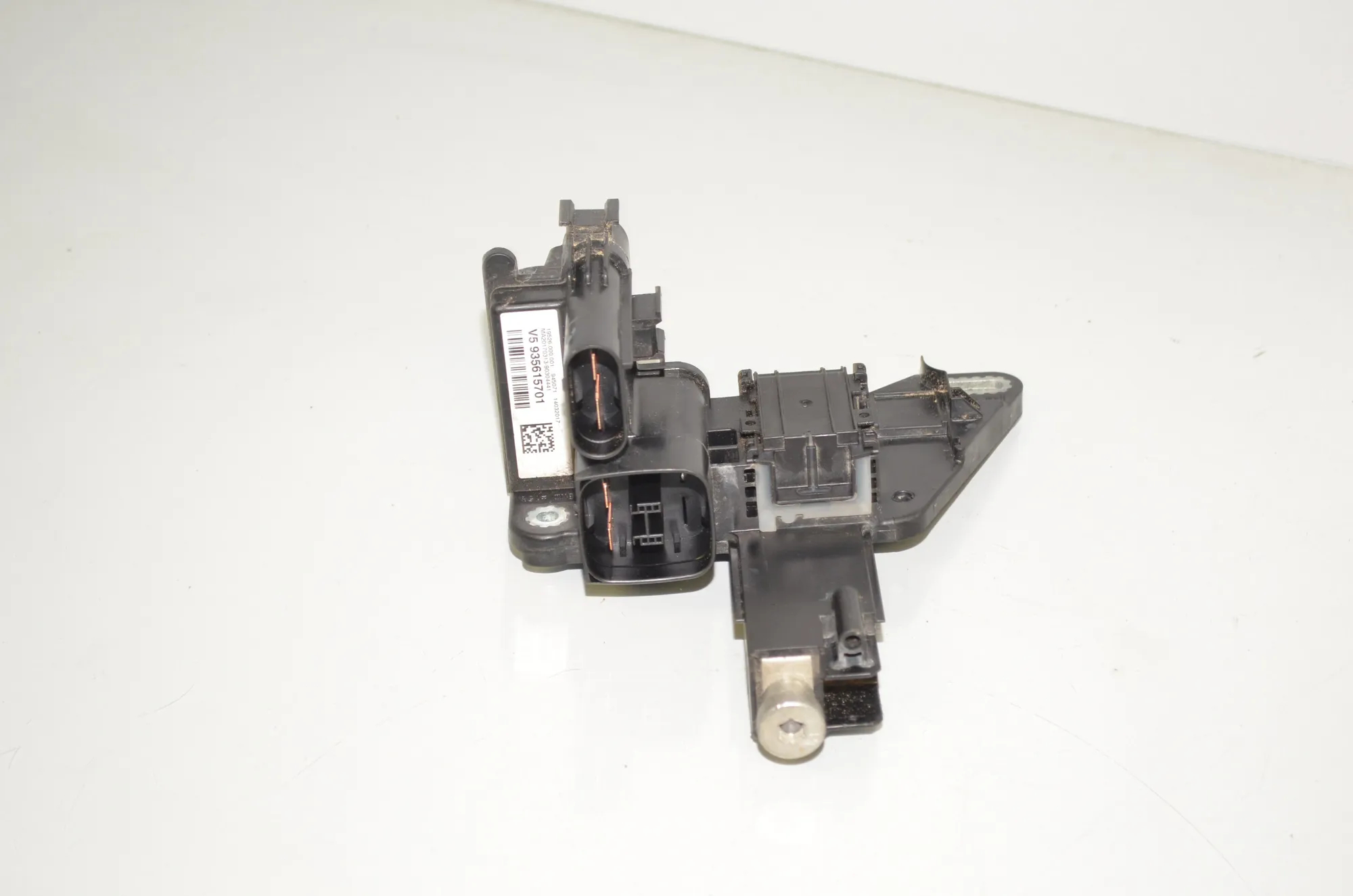 Power Distribution Unit – OEM 9356157 · BMW 2 Cabrio (F23) 218 i 2017 – 2