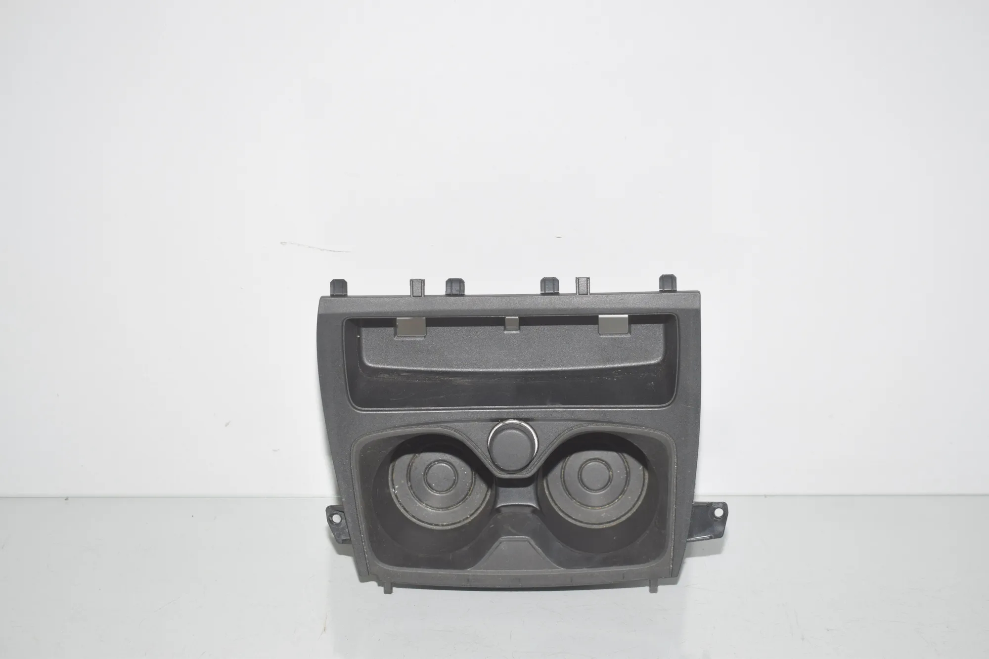 Cup Holder – OEM 9207320 · BMW 2 Cabrio (F23) 218 i 2017 – 2