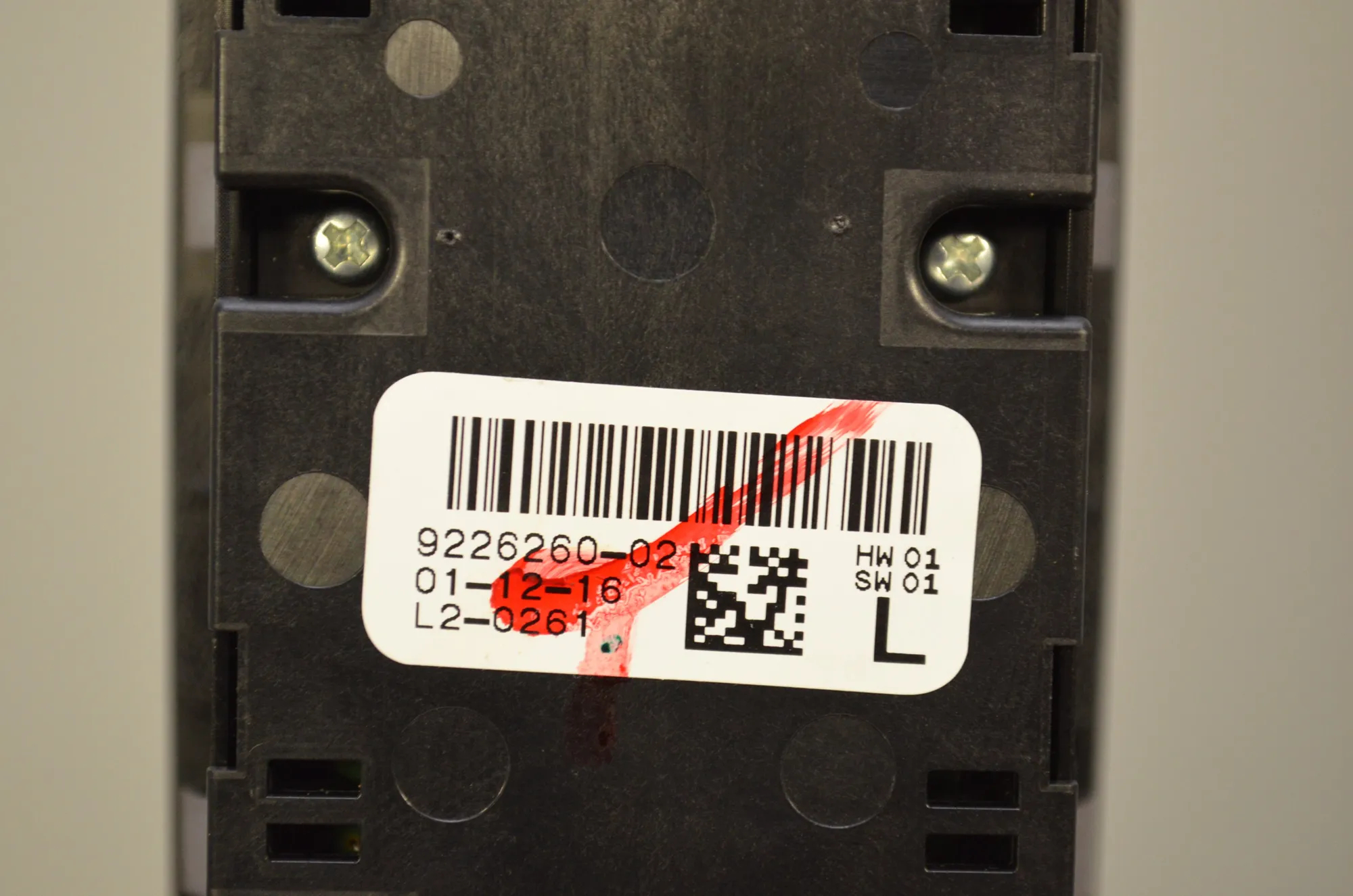 Front Left Door Window Switch – OEM 9226260 · BMW 2 Cabrio (F23) 218 i 2017 – 4