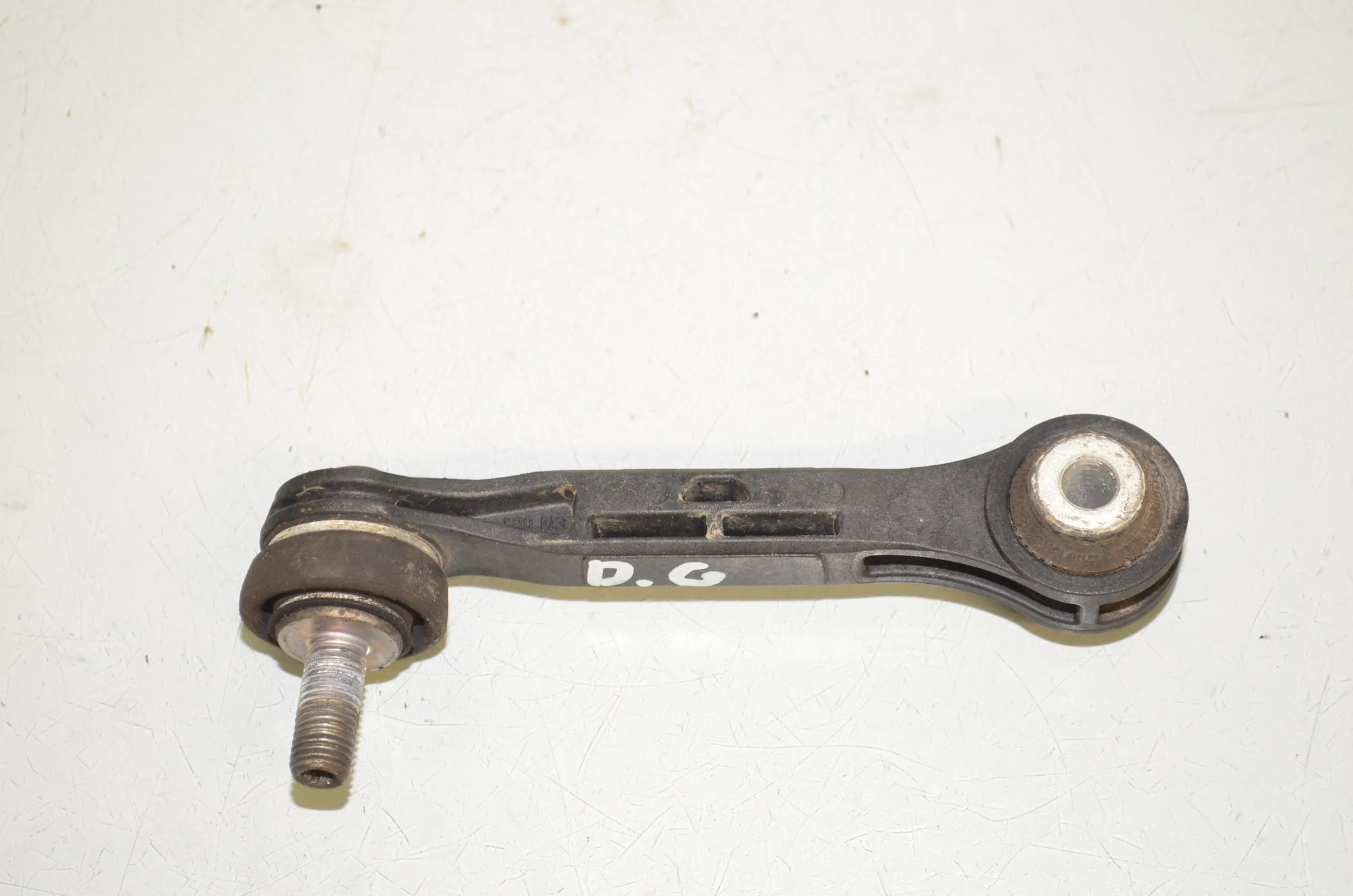 Rear Right Stabilizer Link – OEM 6861482 · BMW 5 Touring (G31) (2017 - -) 520 d 2021 – 4