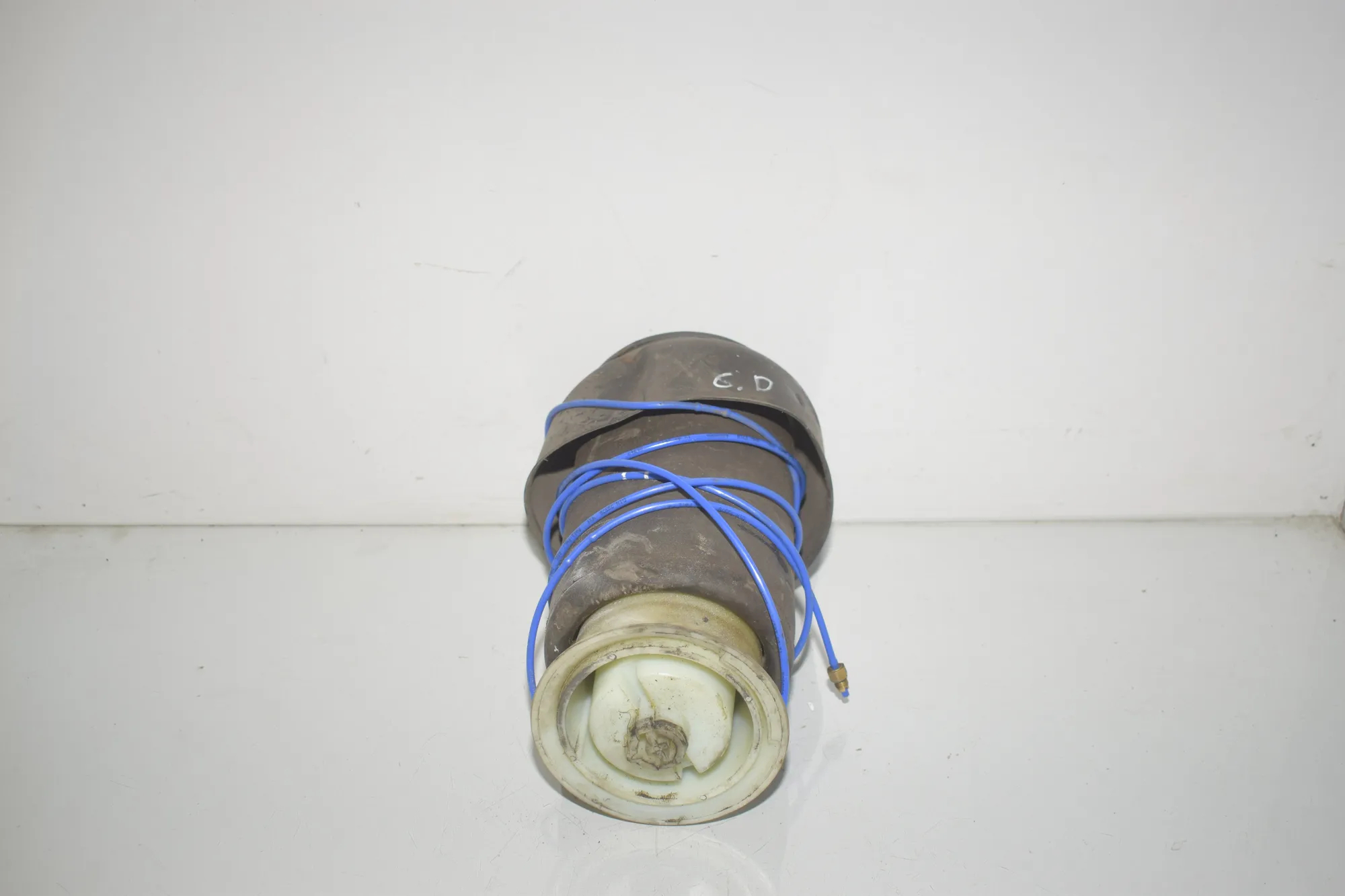 Rear Right Air Suspension Spring Bag – OEM 6795013 · BMW X5 (F15, F85) M 50 d 2017