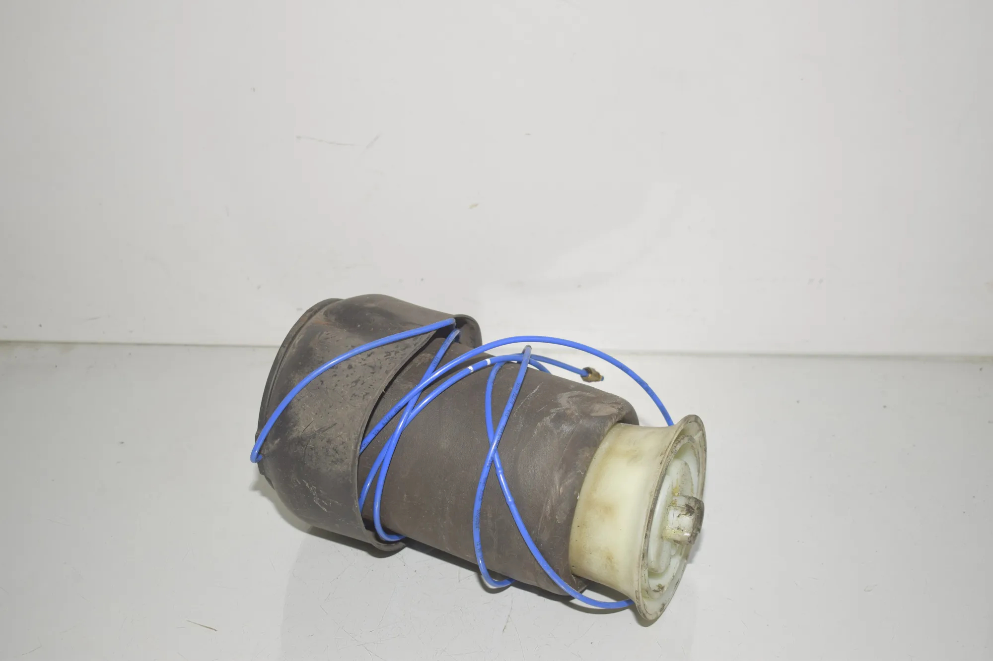 Rear Right Air Suspension Spring Bag – OEM 6795013 · BMW X5 (F15, F85) M 50 d 2017 – 4