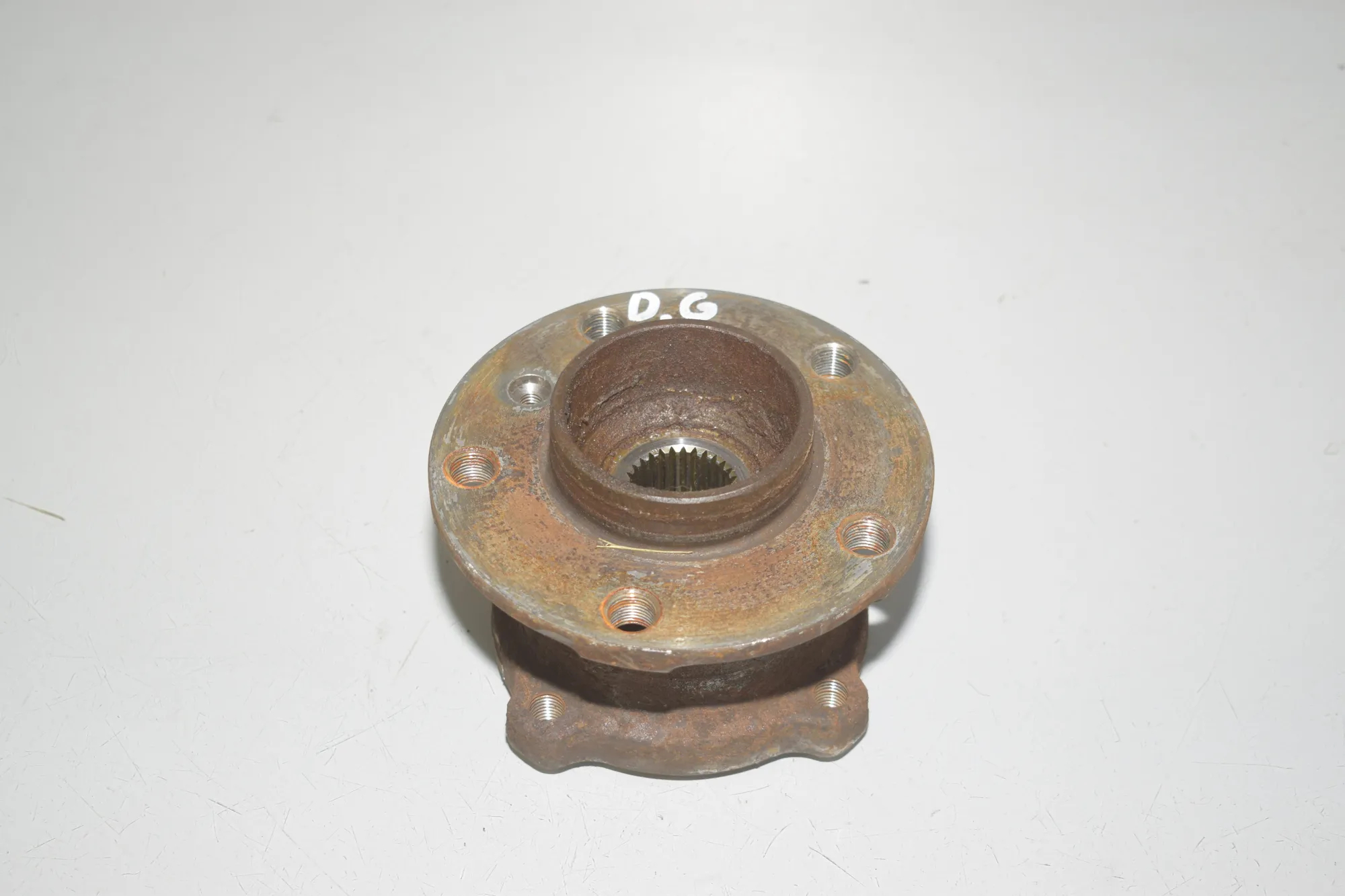 Rear Right Wheel Bearing – OEM 6867811 · BMW X5 (F15, F85) M 50 d 2017