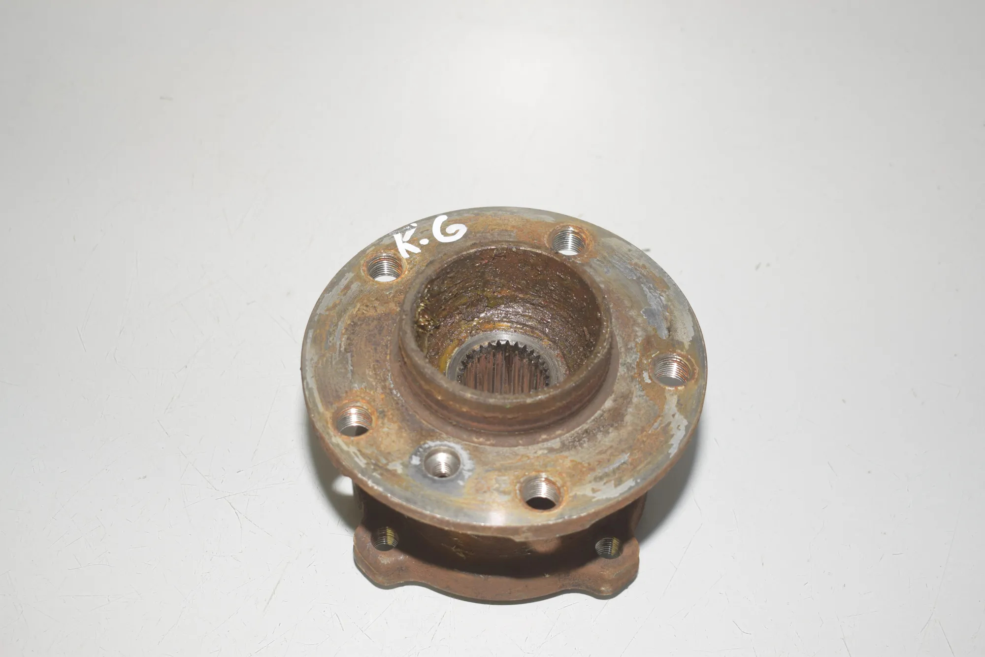 Rear Left Wheel Bearing – OEM 6867811 · BMW X5 (F15, F85) M 50 d 2017