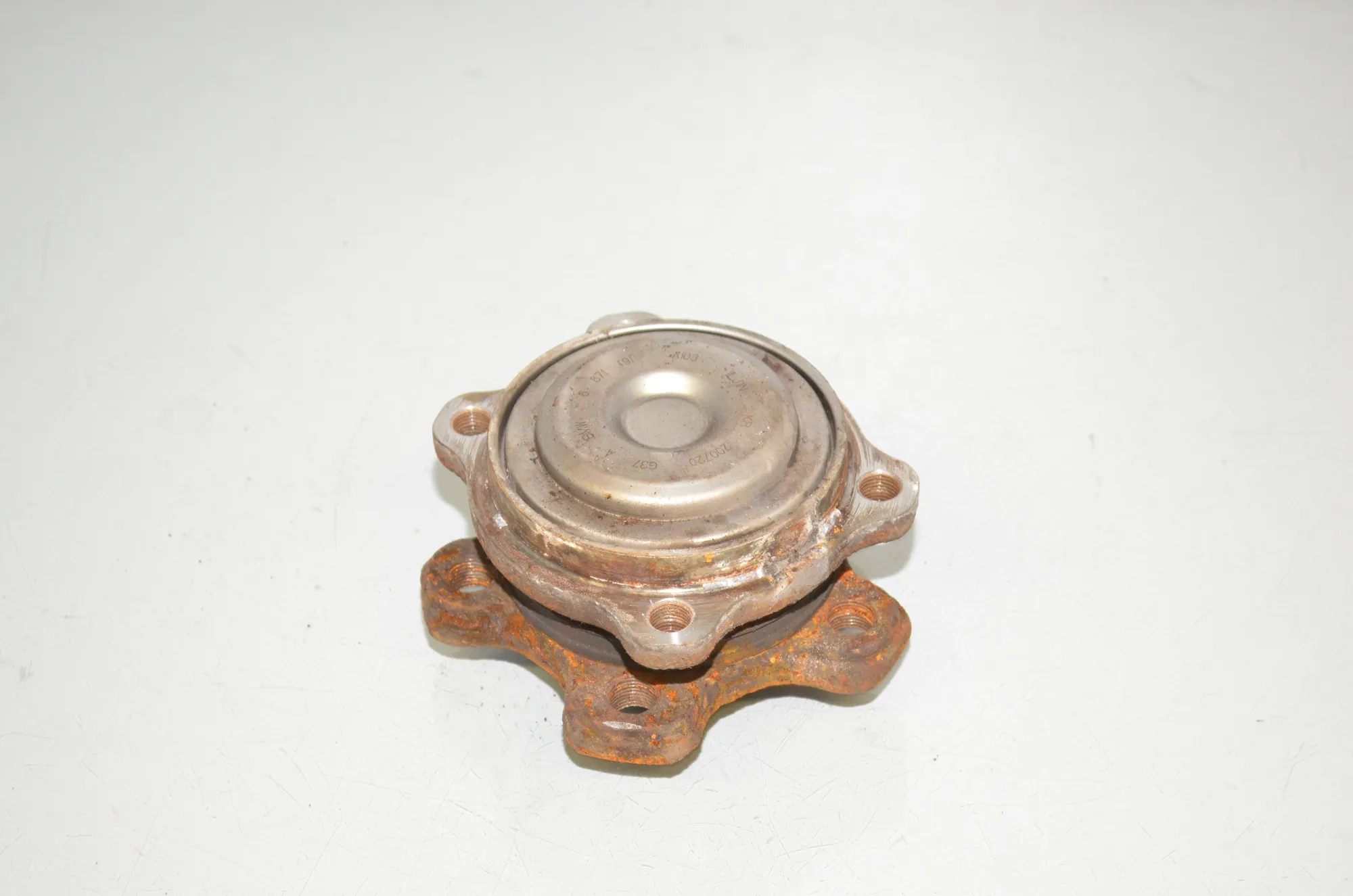 Front Left Wheel Hub – OEM 6899176 · BMW 3 Touring (G21) (2019 - -) 320 d 2020 – 4
