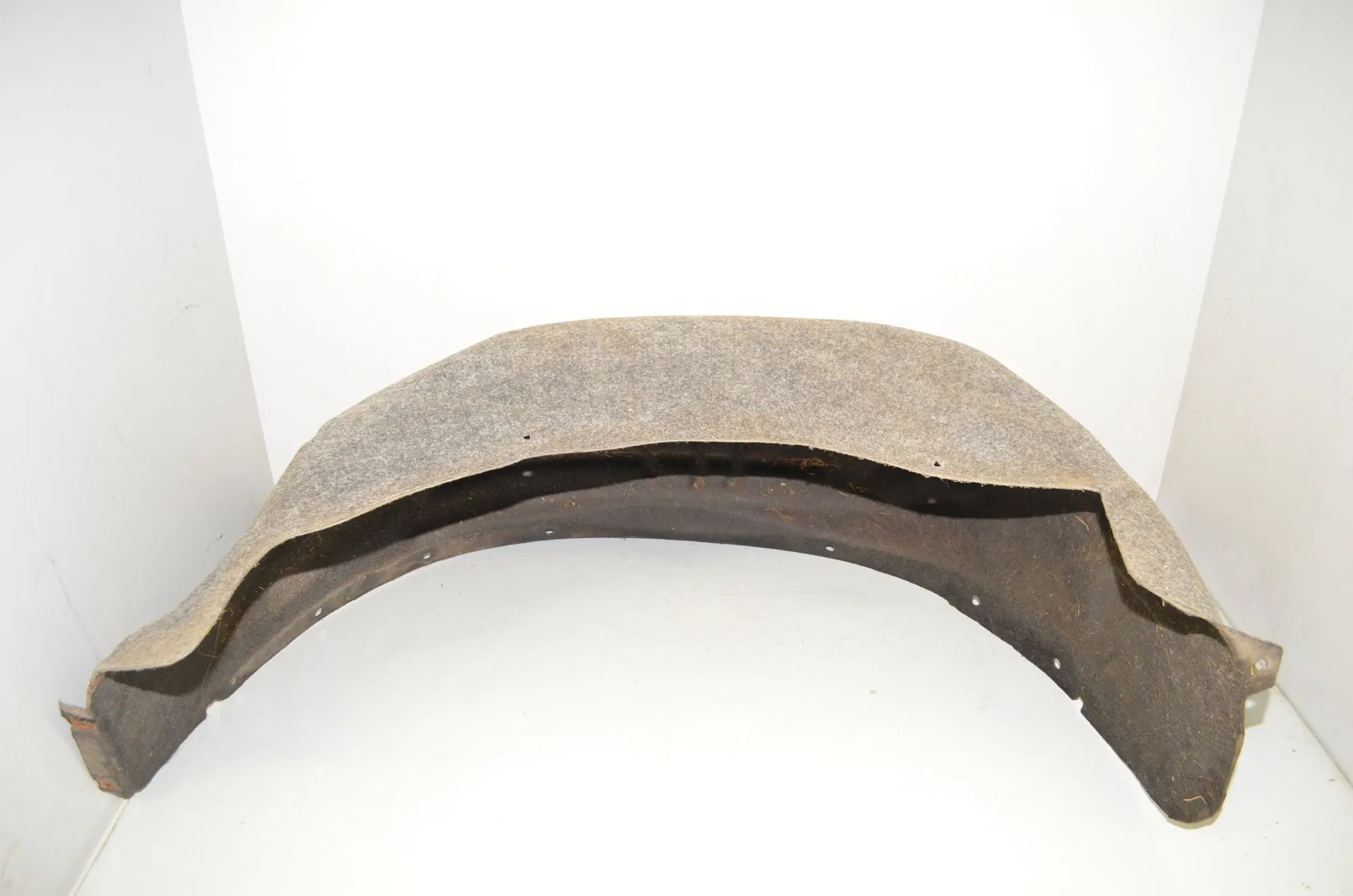 Rear Right Arch Liner – OEM 7248210 · BMW X5 (E70) xDrive 30 d 2011 – 4