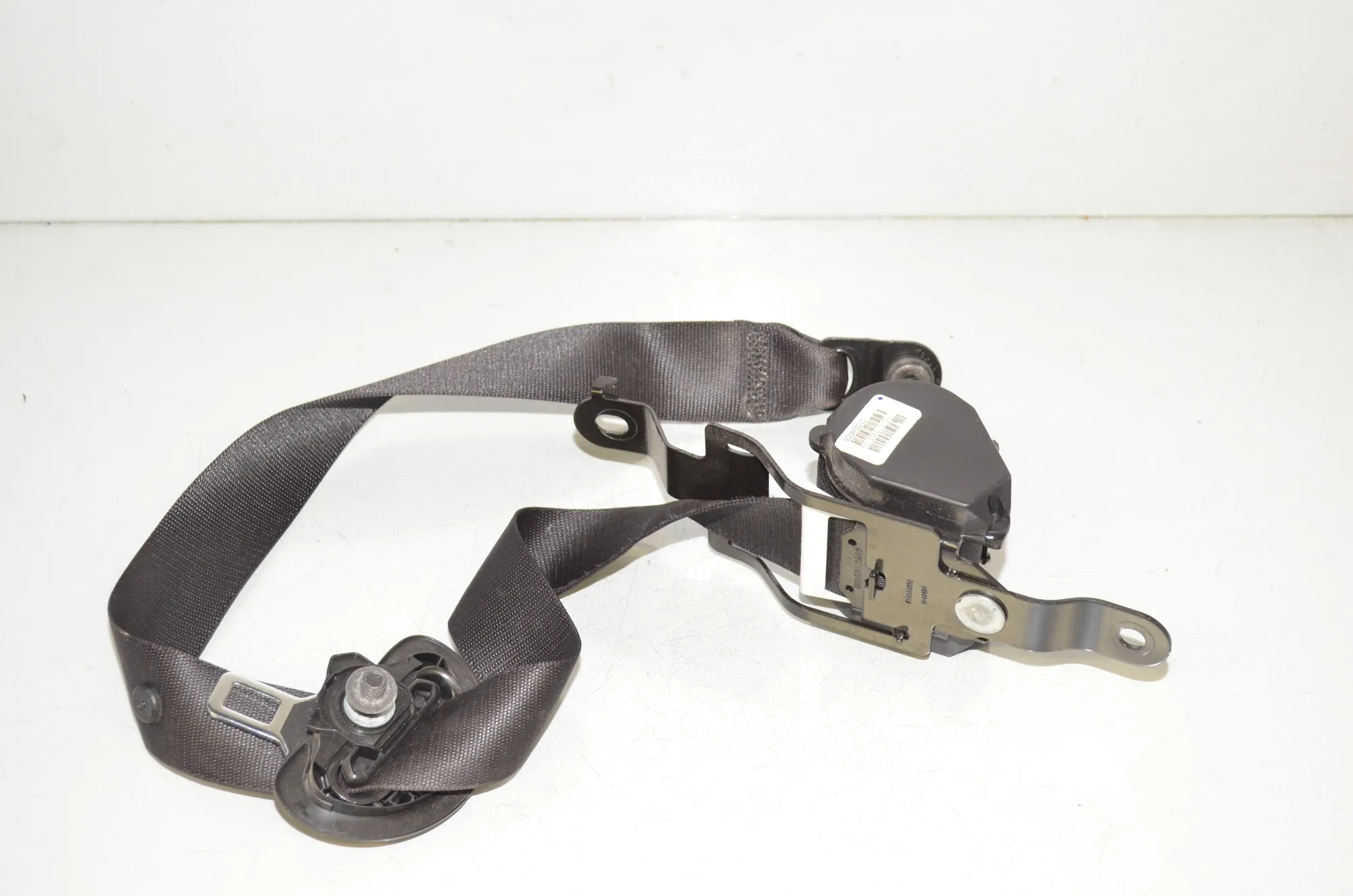 Rear Right Seatbelt – OEM 7161060 · BMW X5 (E70) xDrive 30 d 2011 – 3
