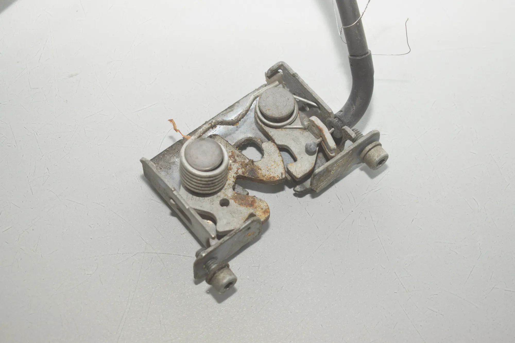 Bonnet Lock – OEM 7178754 · BMW X5 (E70) xDrive 30 d 2011 – 5