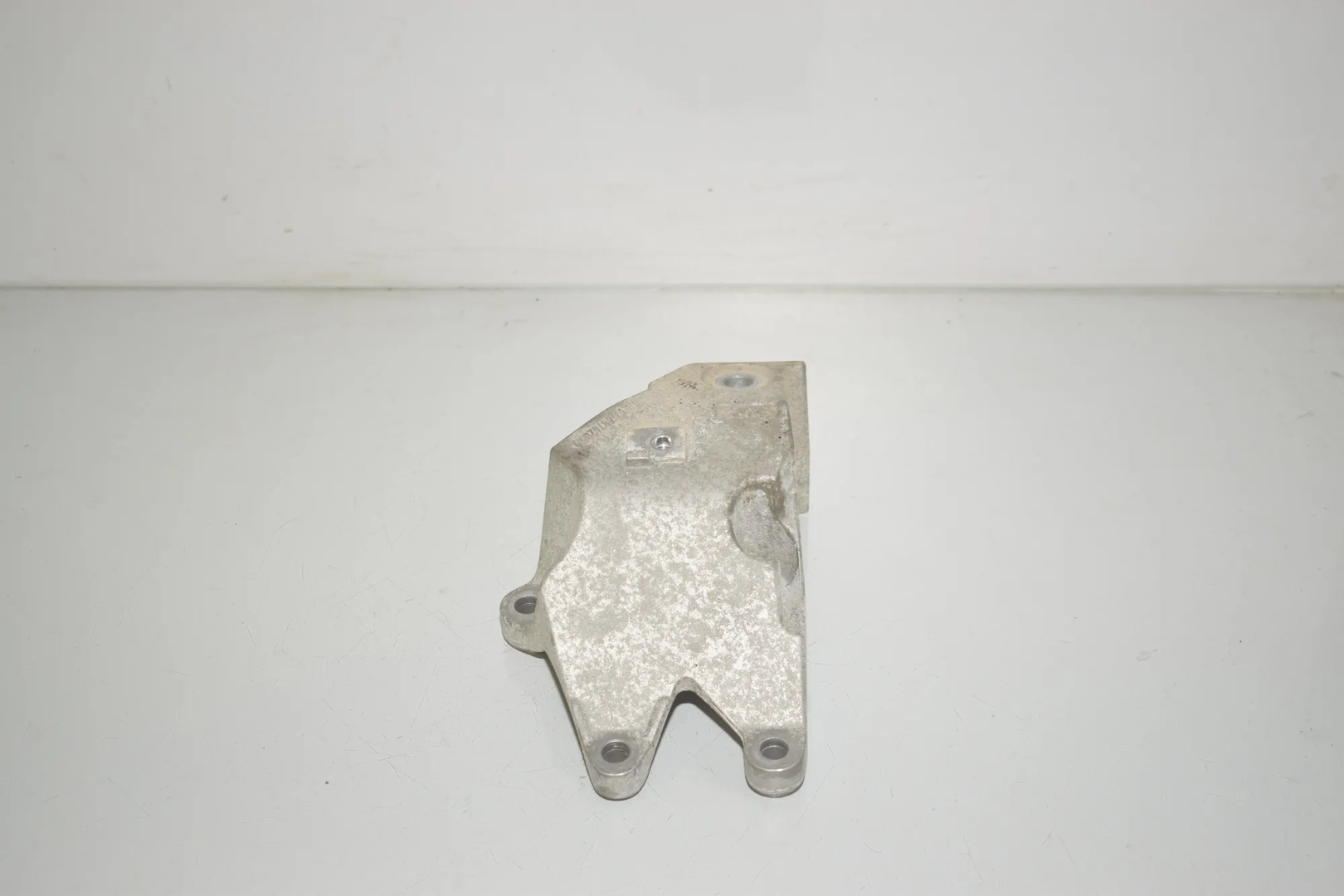 Left Side Engine Bracket – OEM 6876207 · BMW 3 Touring (G21) (2019 - -) 320 d 2020