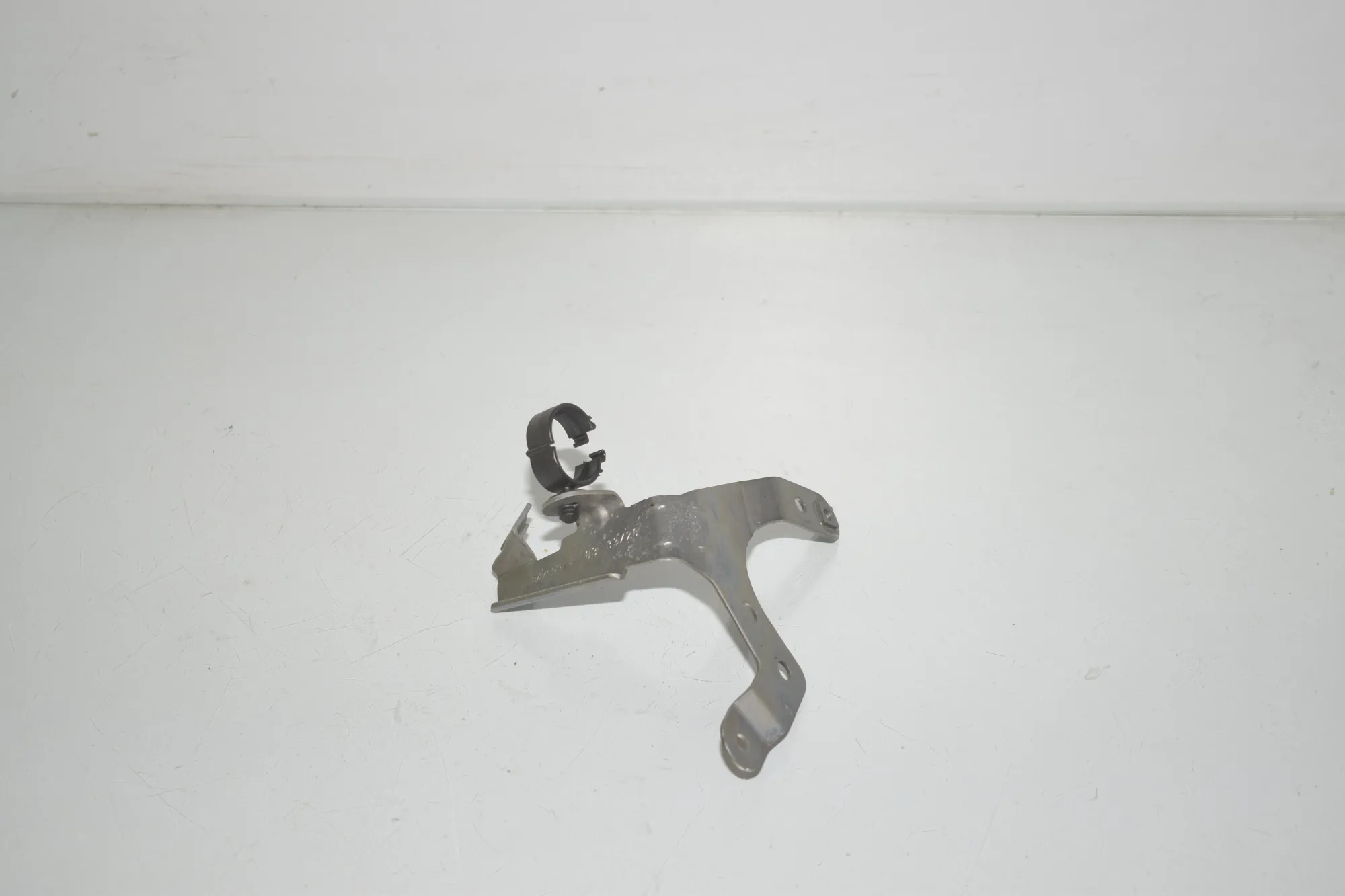 Bracket – OEM 8476991 · BMW 3 Touring (G21) (2019 - -) 320 d 2020 – 3