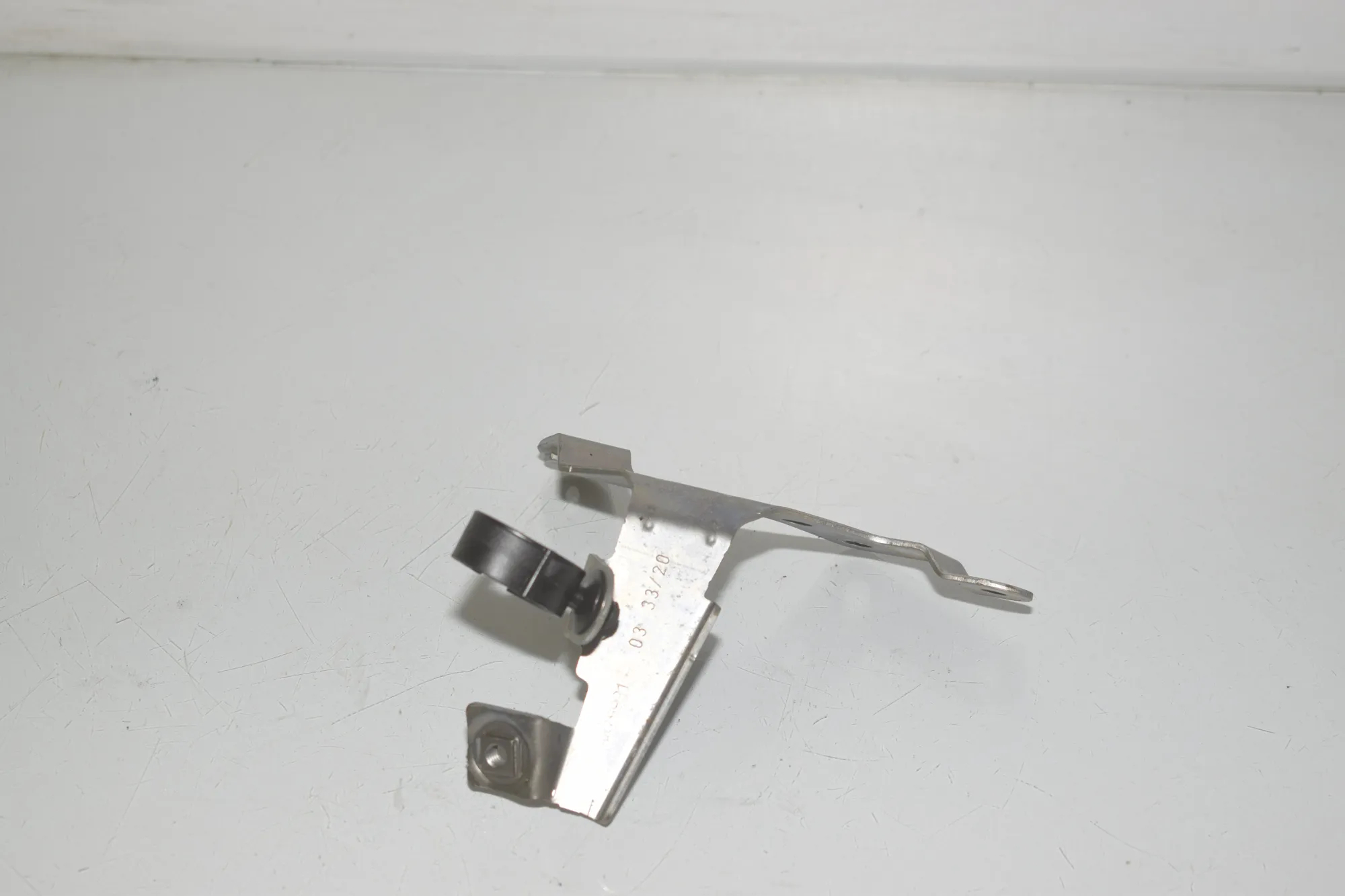 Bracket – OEM 8476991 · BMW 3 Touring (G21) (2019 - -) 320 d 2020 – 2