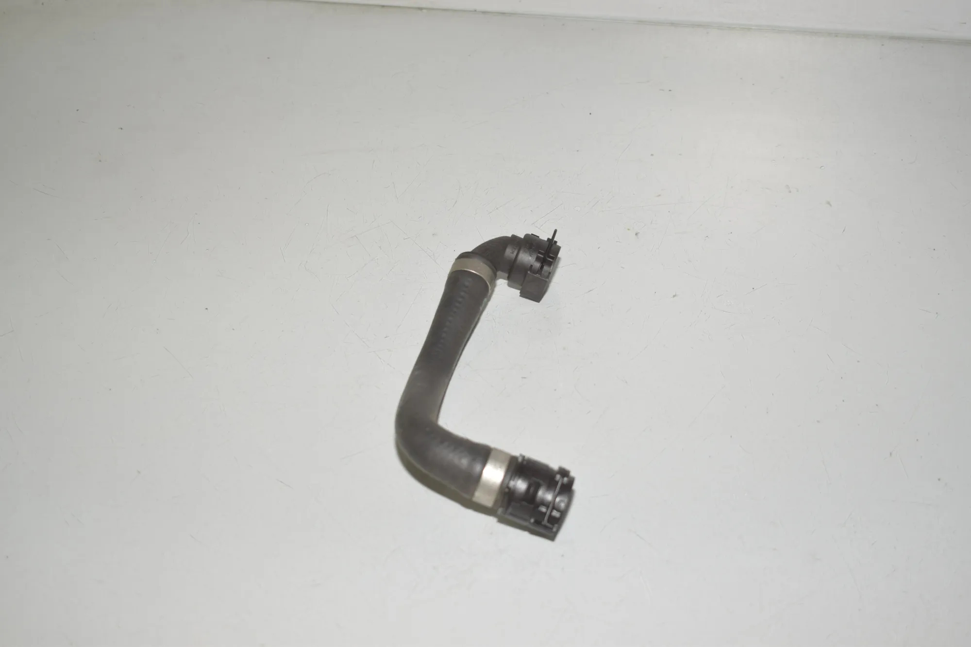 Coolant Hose Pipe – OEM 8473704 · BMW 3 Touring (G21) (2019 - -) 320 d 2020 – 2