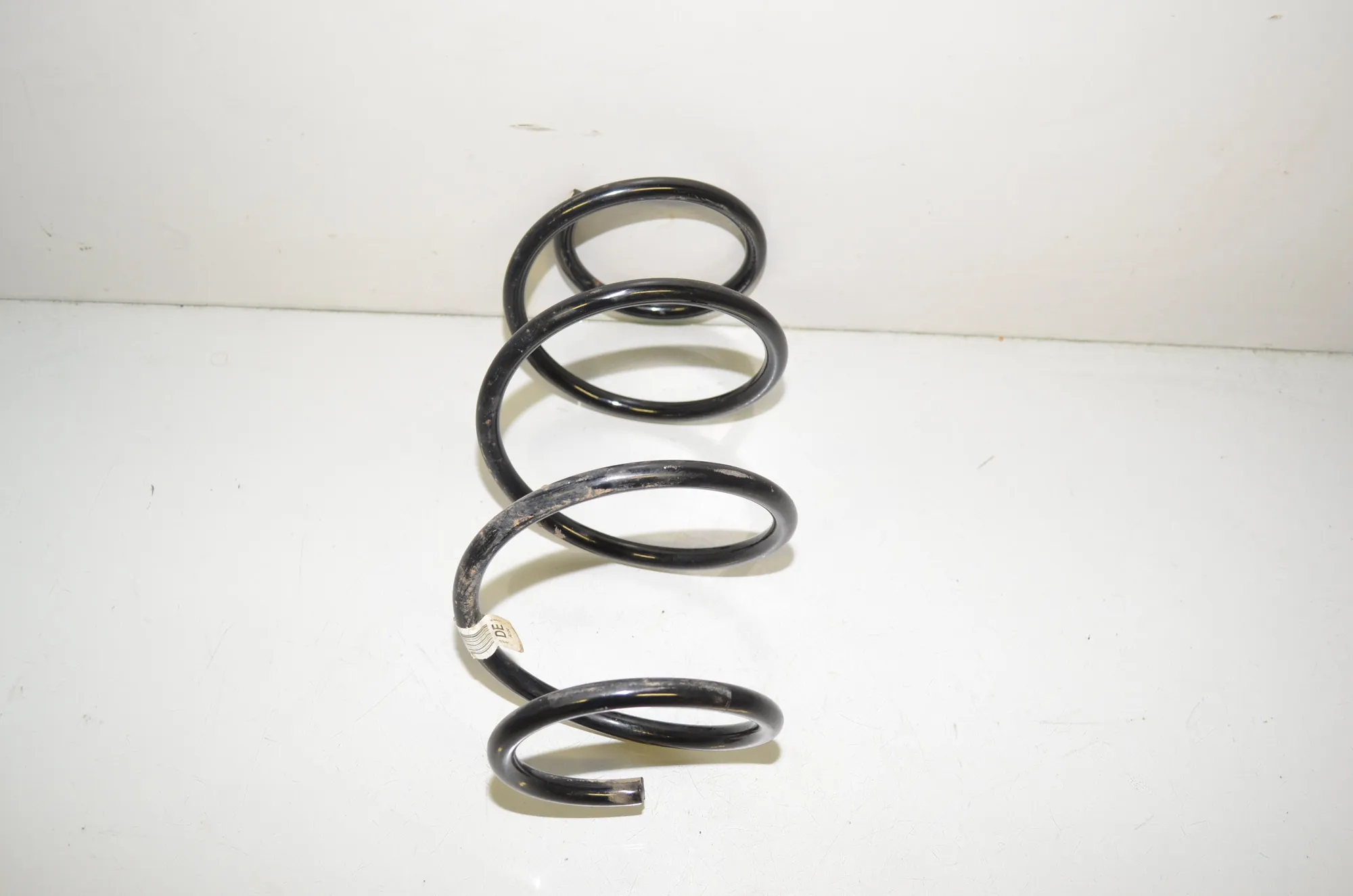 Front Right Coil Spring – OEM 6851715 · BMW 2 Cabrio (F23) 218 i 2017