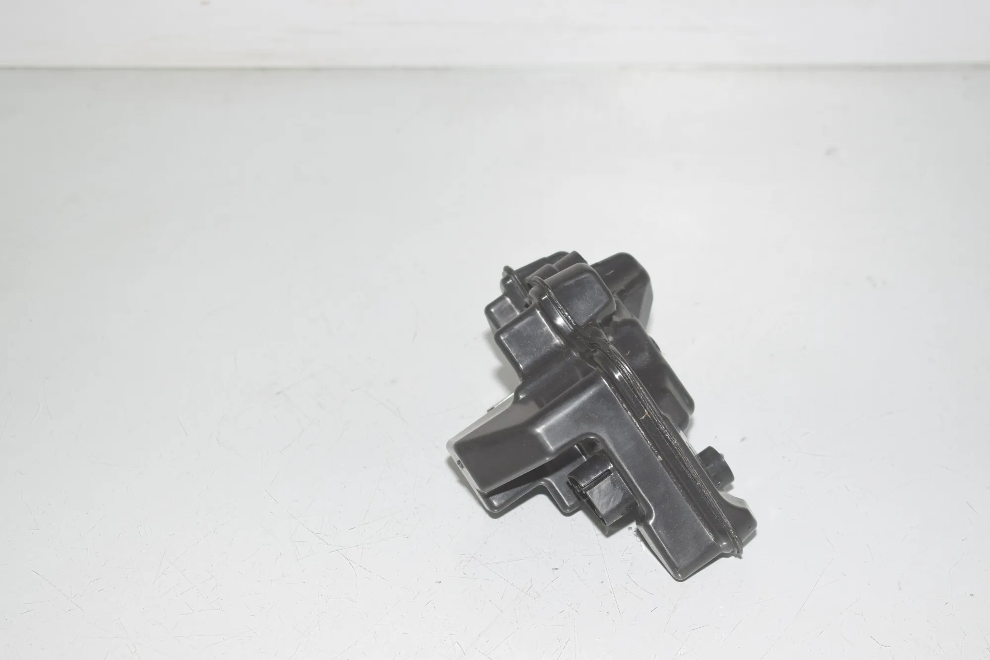Vacuum Tank – OEM 8581292 · BMW 3 Touring (G21) (2019 - -) 320 d 2020 – 2