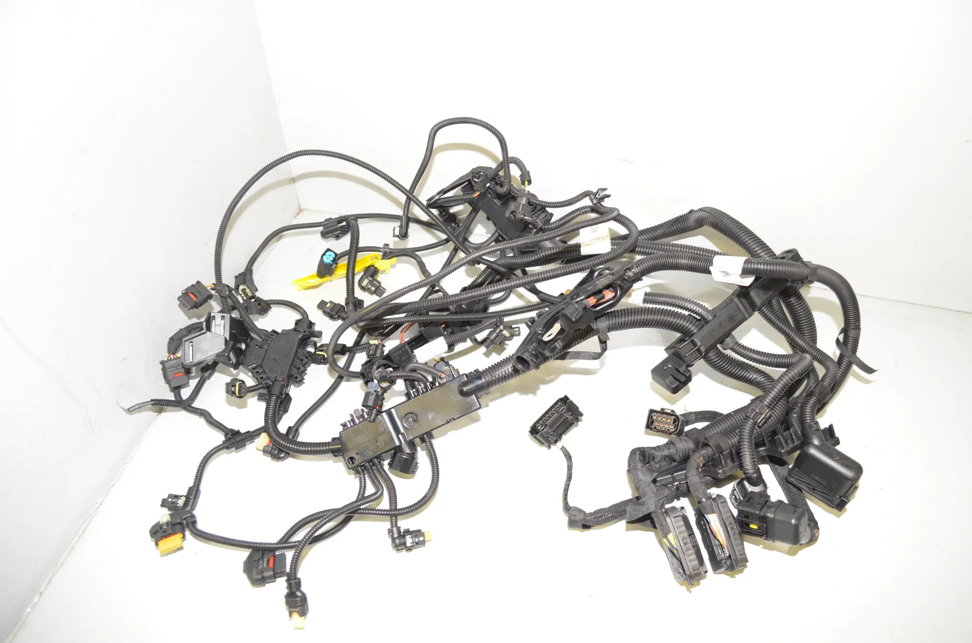Engine Cable Harness – OEM 8635815 · BMW 2 Cabrio (F23) 218 i 2017 – 3