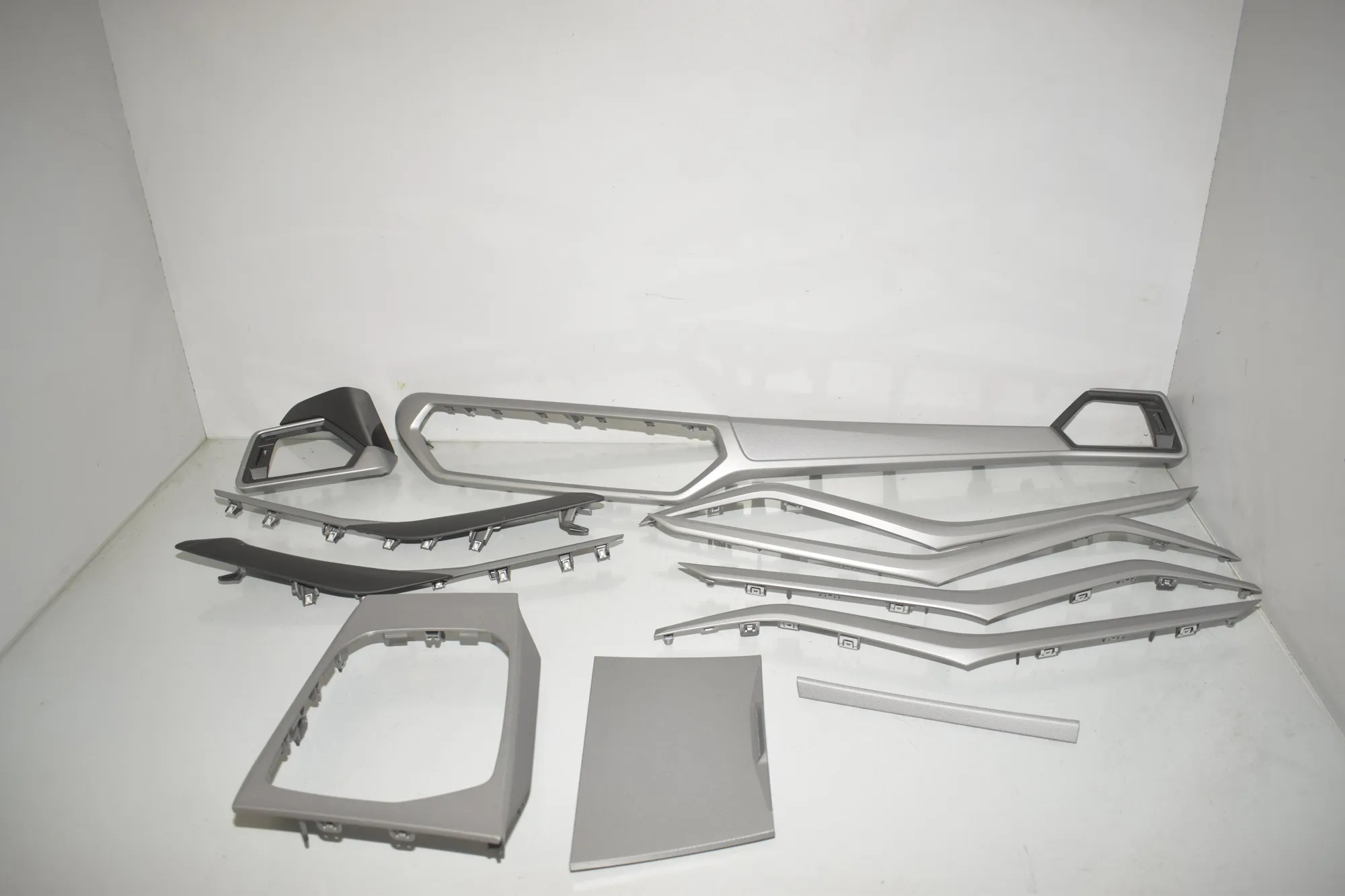 Interior Trim Strips Kit – OEM 6806783 · BMW 3 Touring (G21) (2019 - -) 320 d 2020