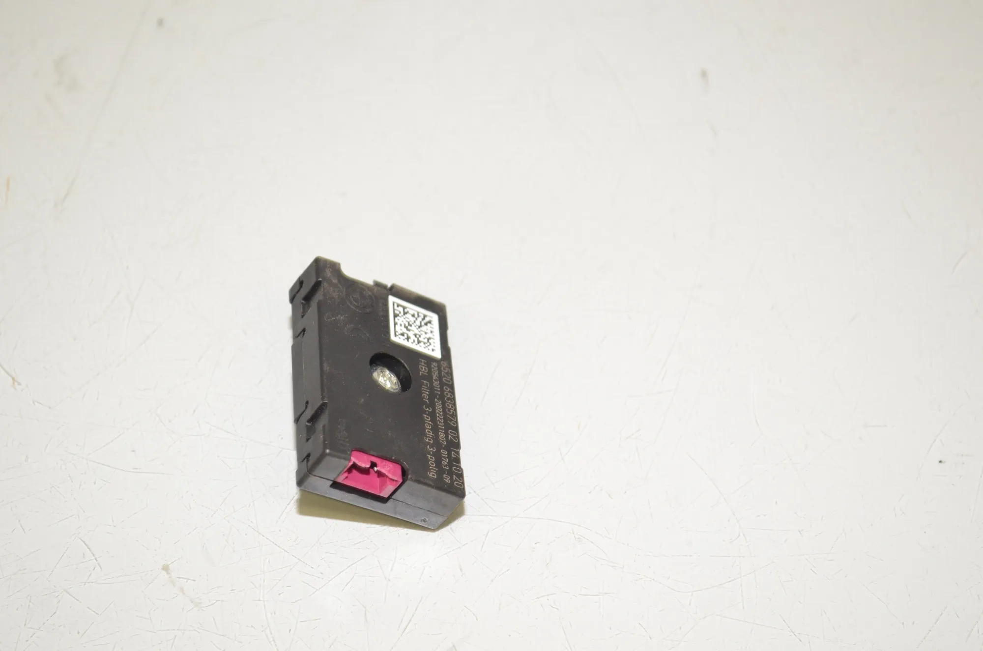 Antenna – OEM 6838579 · BMW 3 Touring (G21) (2019 - -) 320 d 2020 – 2
