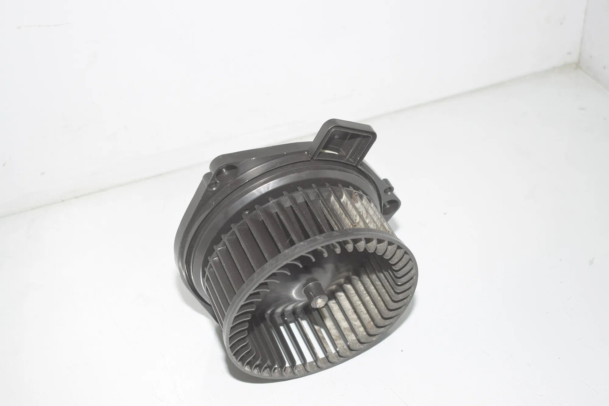 Heater Blower Fan – OEM 2948F138209 · BMW 3 Touring (G21) (2019 - -) 320 d 2020 – 2