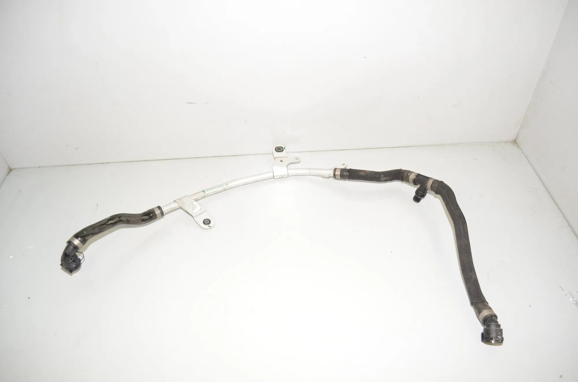 Coolant Hose Pipe – OEM 8593779 · BMW 3 Touring (G21) (2019 - -) 320 d 2020