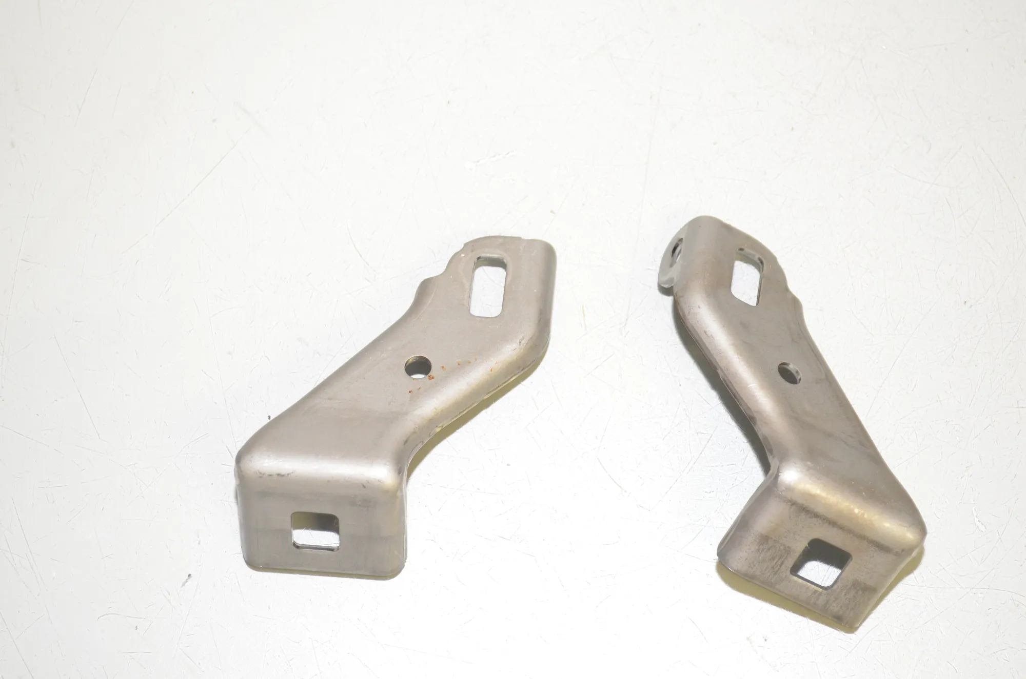 Bracket – OEM 6816811 · BMW 3 Touring (G21) (2019 - -) 320 d 2020 – 3