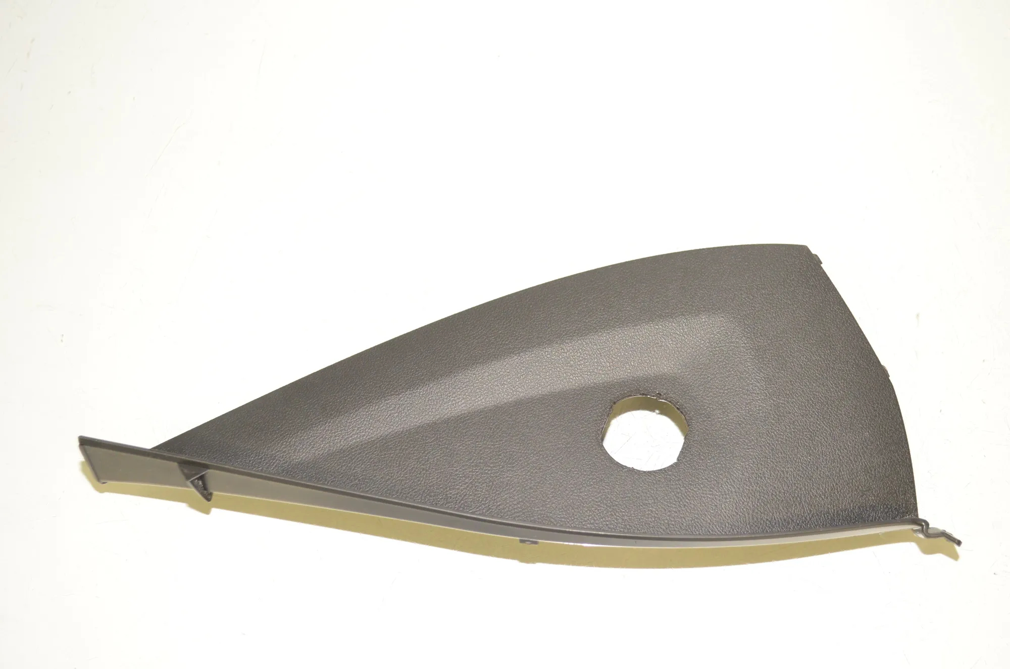 Dashboard Side Trim – OEM 6805560 · BMW 3 Touring (G21) (2019 - -) 320 d 2020 – 2